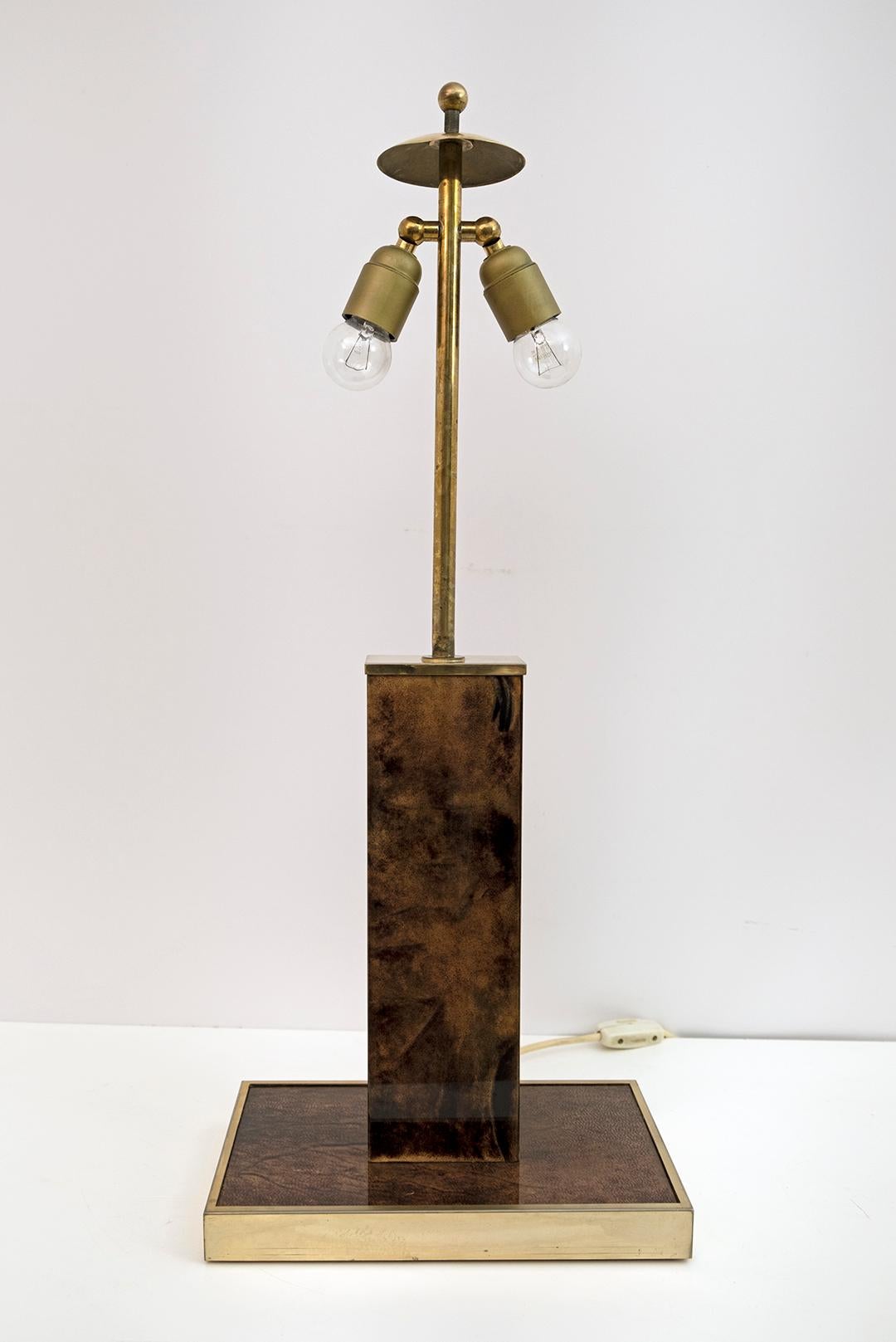 Aldo Tura Mid-Century Modern Italian Brass and Bamboo Table Lamp, 60s 3
