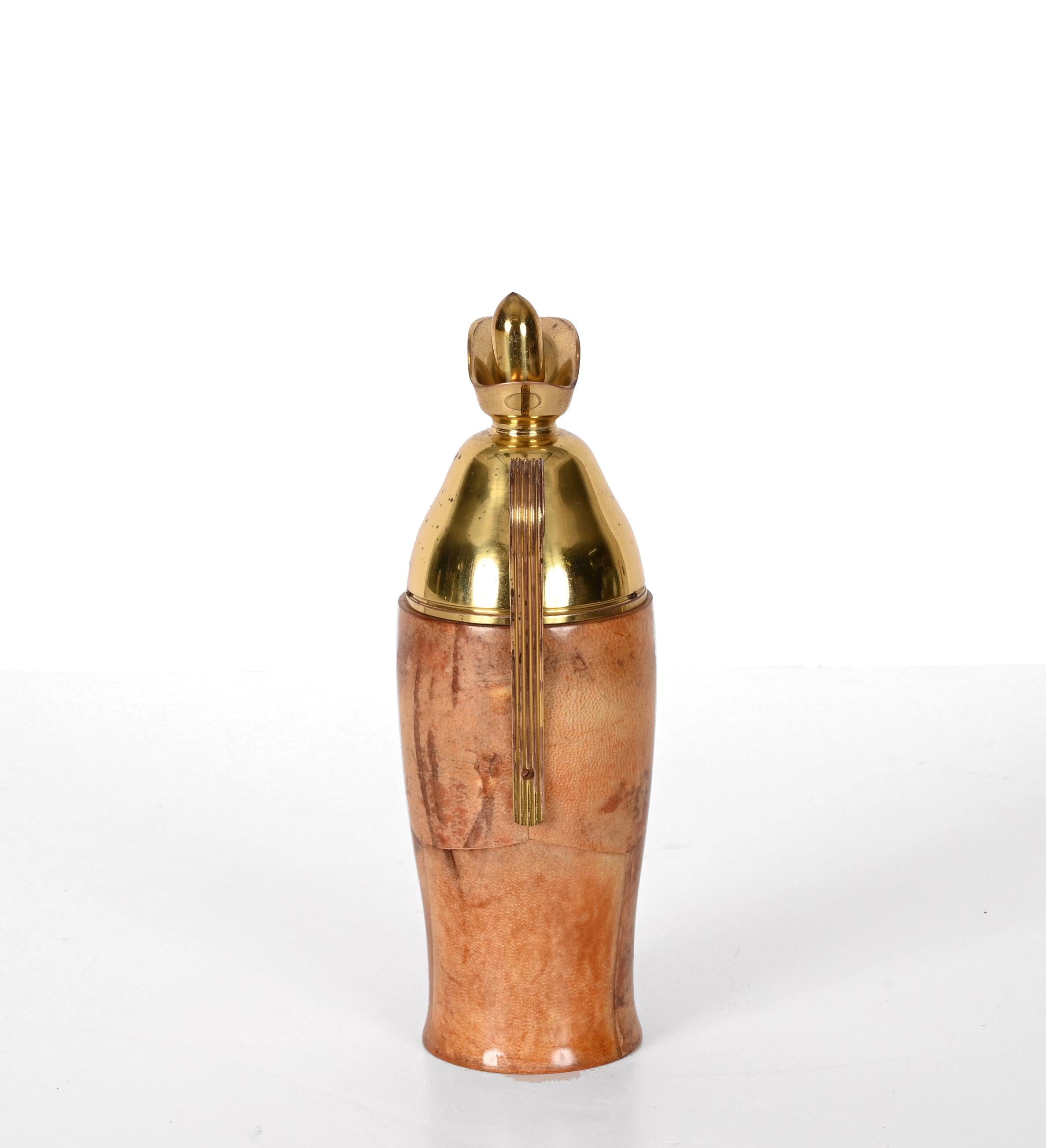 Aldo Tura Midcentury Goatskin and Brass Thermos Decanter for Macabo, Italy 1950s 2