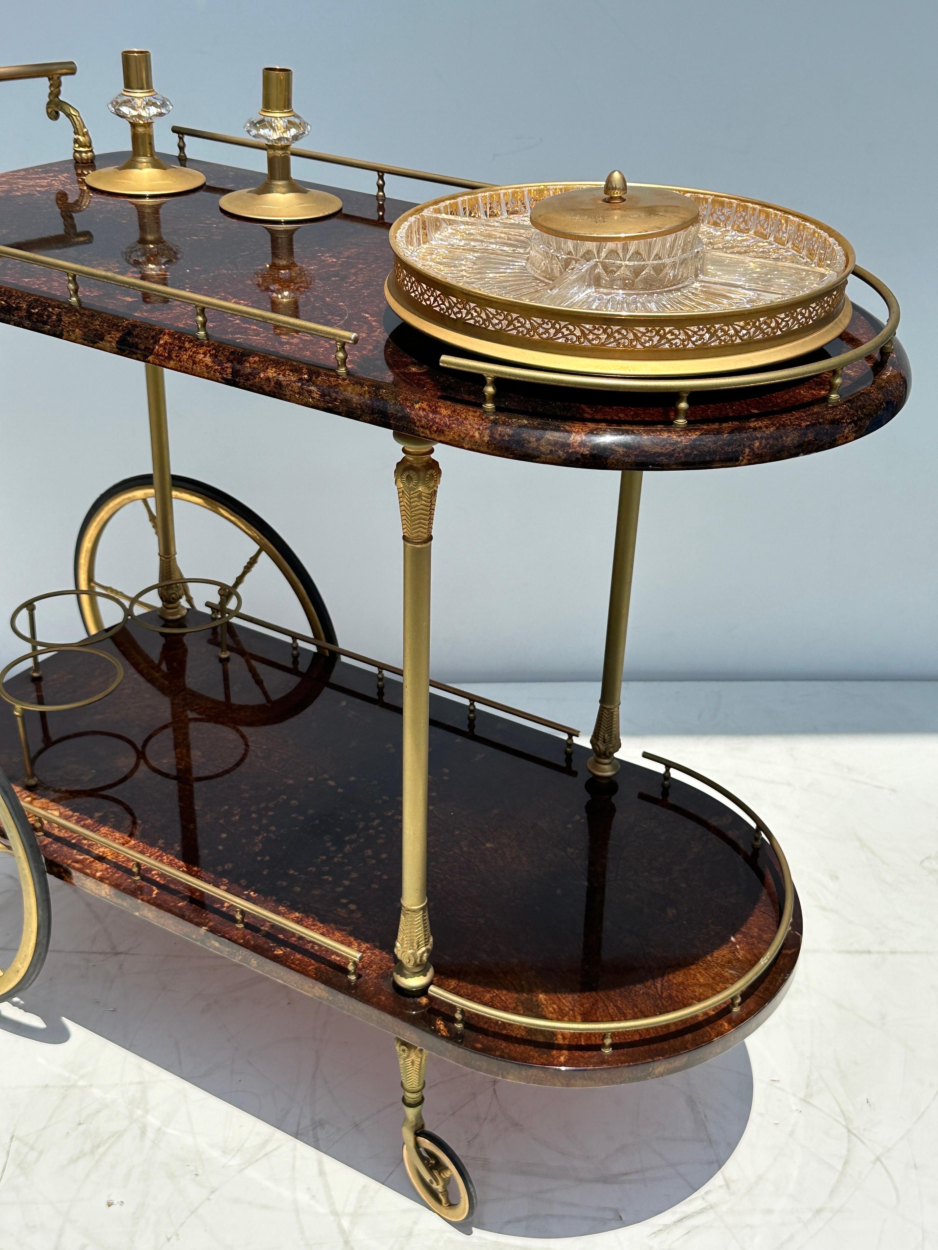 Chariot de bar en parchemin Aldo Tura en vente 3