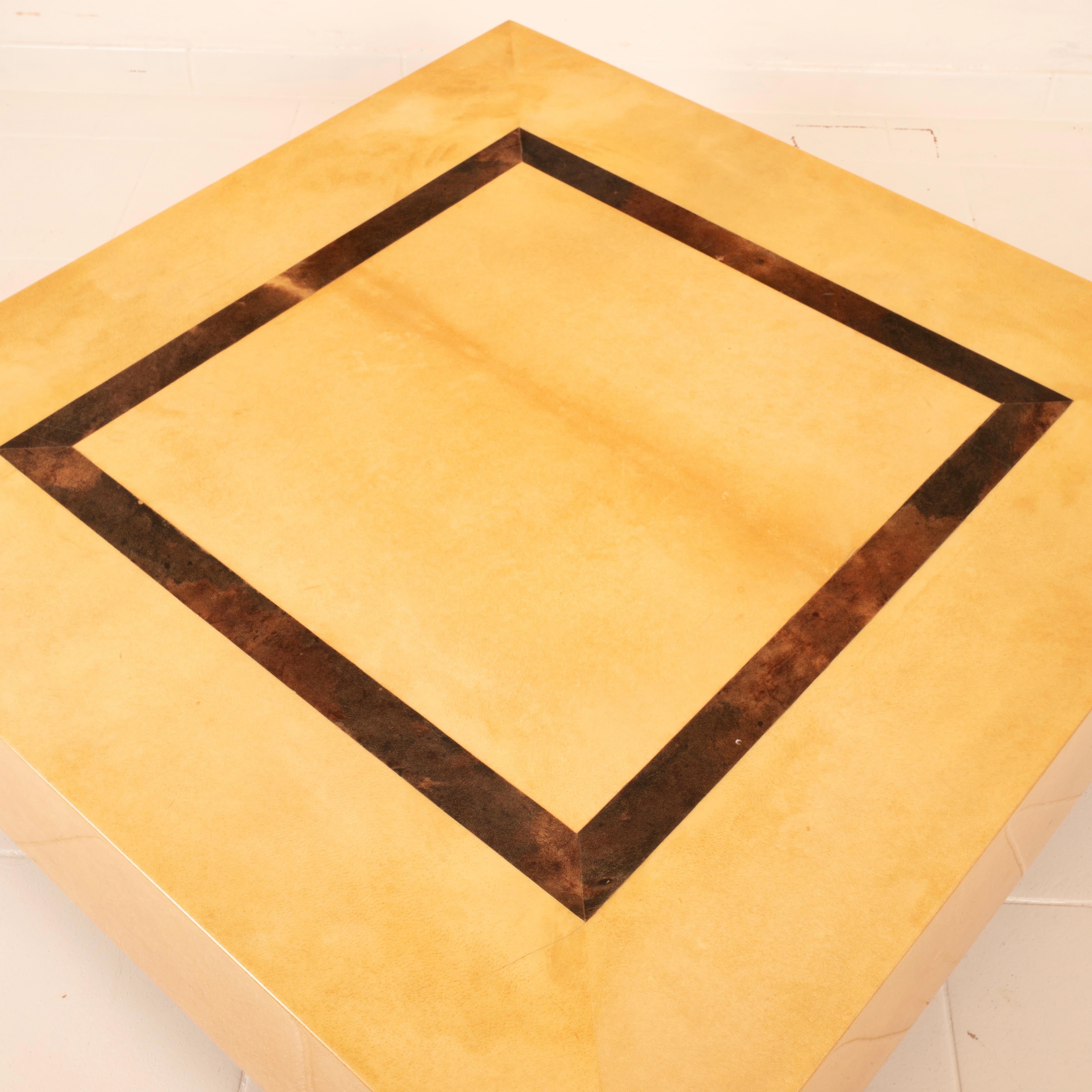 Aldo Tura Parchment Coffee Table for TURA Milano, 1960s in vendita 8