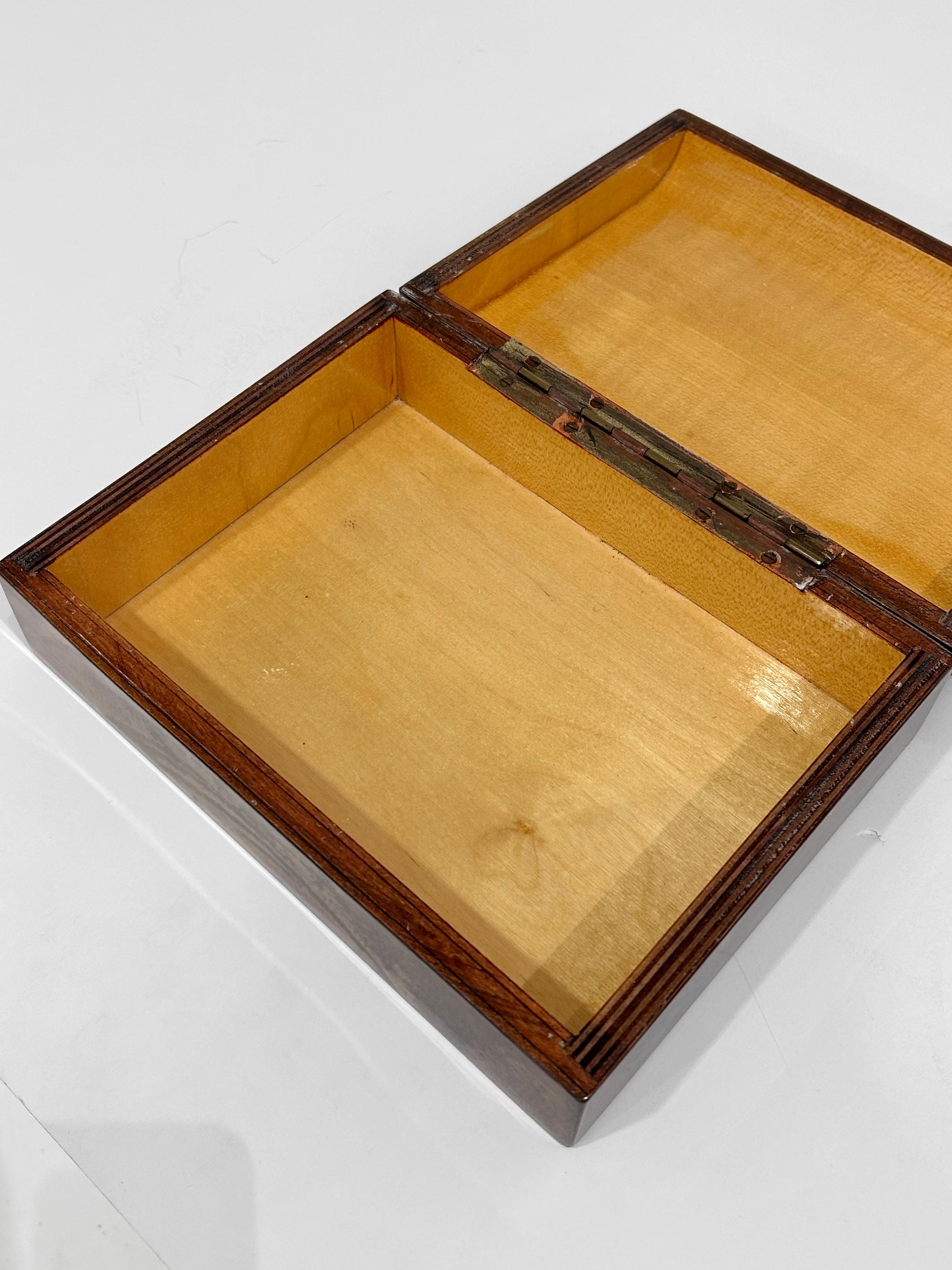 Aldo Tura Parchment Jewelry Box In Good Condition For Sale In New York, NY