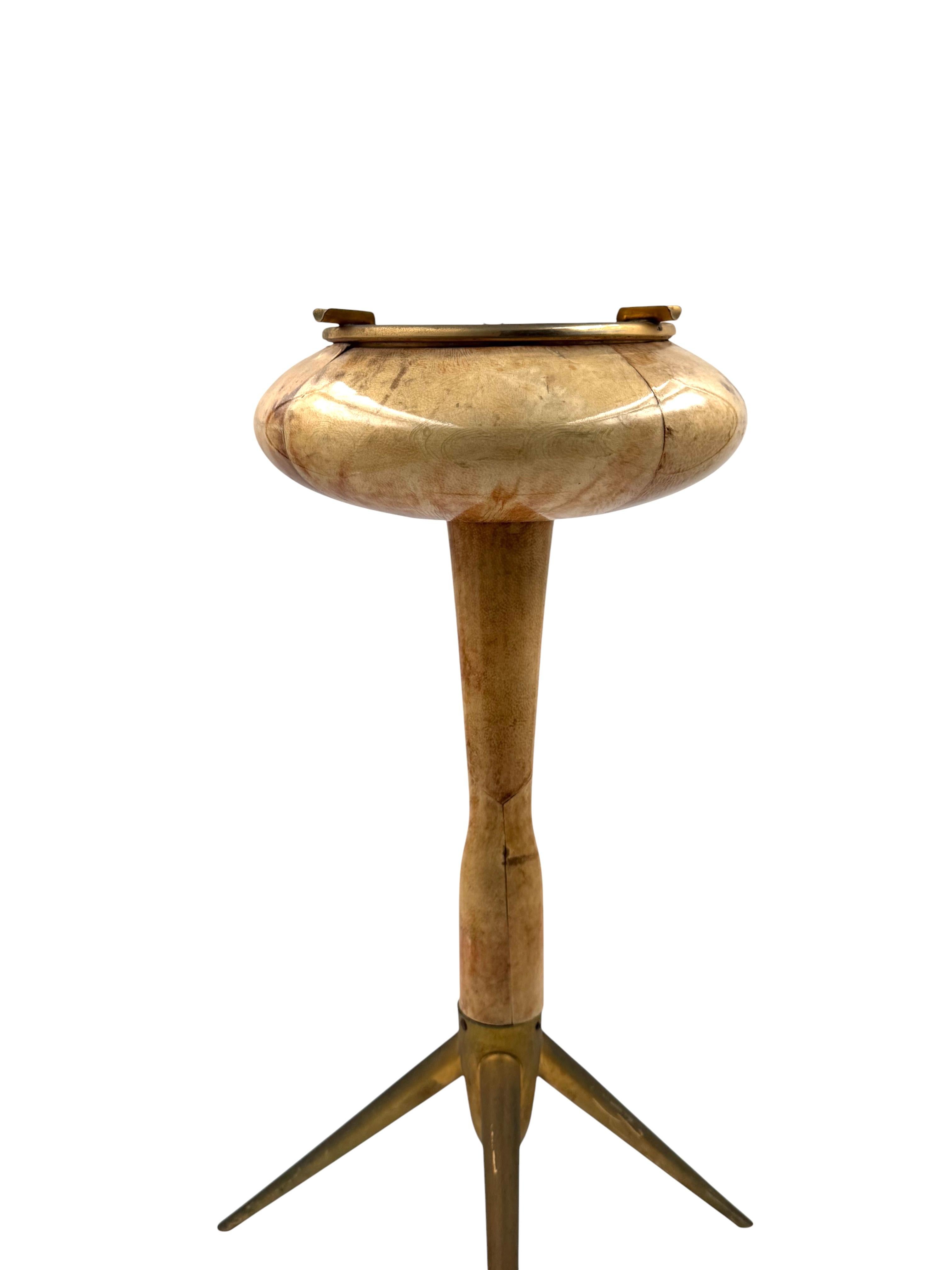 Aldo Tura, rare cendrier de sol en parchemin crème, Italie, années 1950 en vente 3