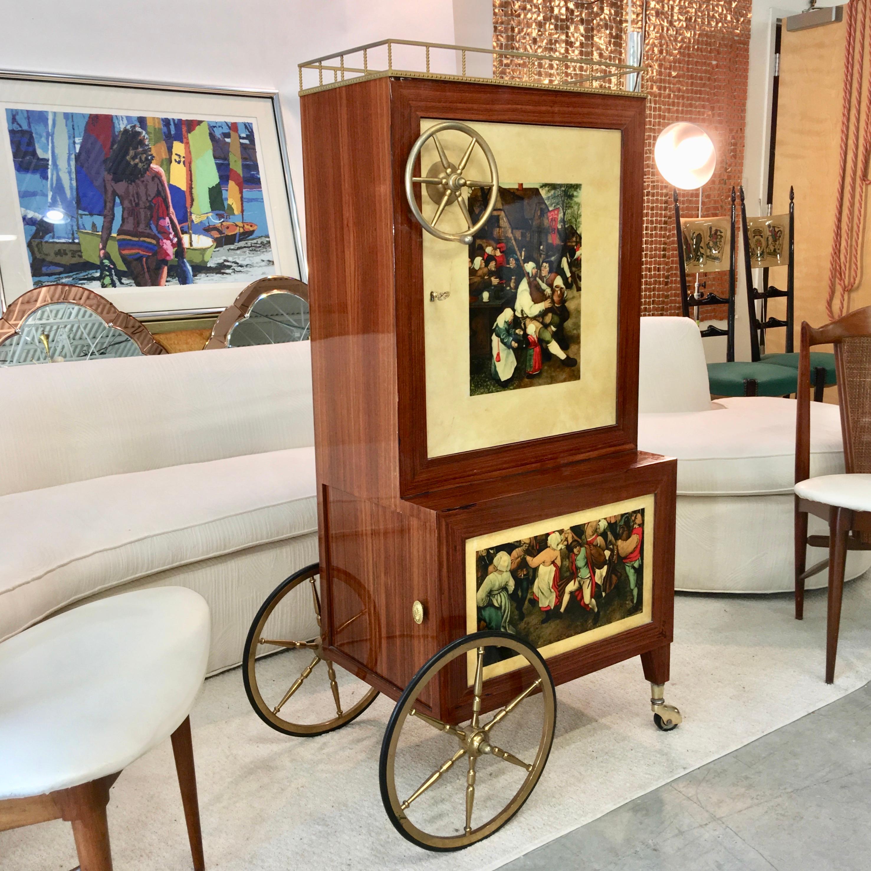 italien Aldo Tura, armoire de bar à roulettes en vente