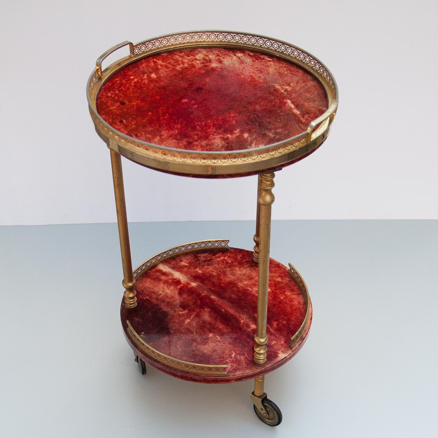 Aldo Tura Round Red Goatskin Bar Cart Tray In Good Condition For Sale In Munich, DE