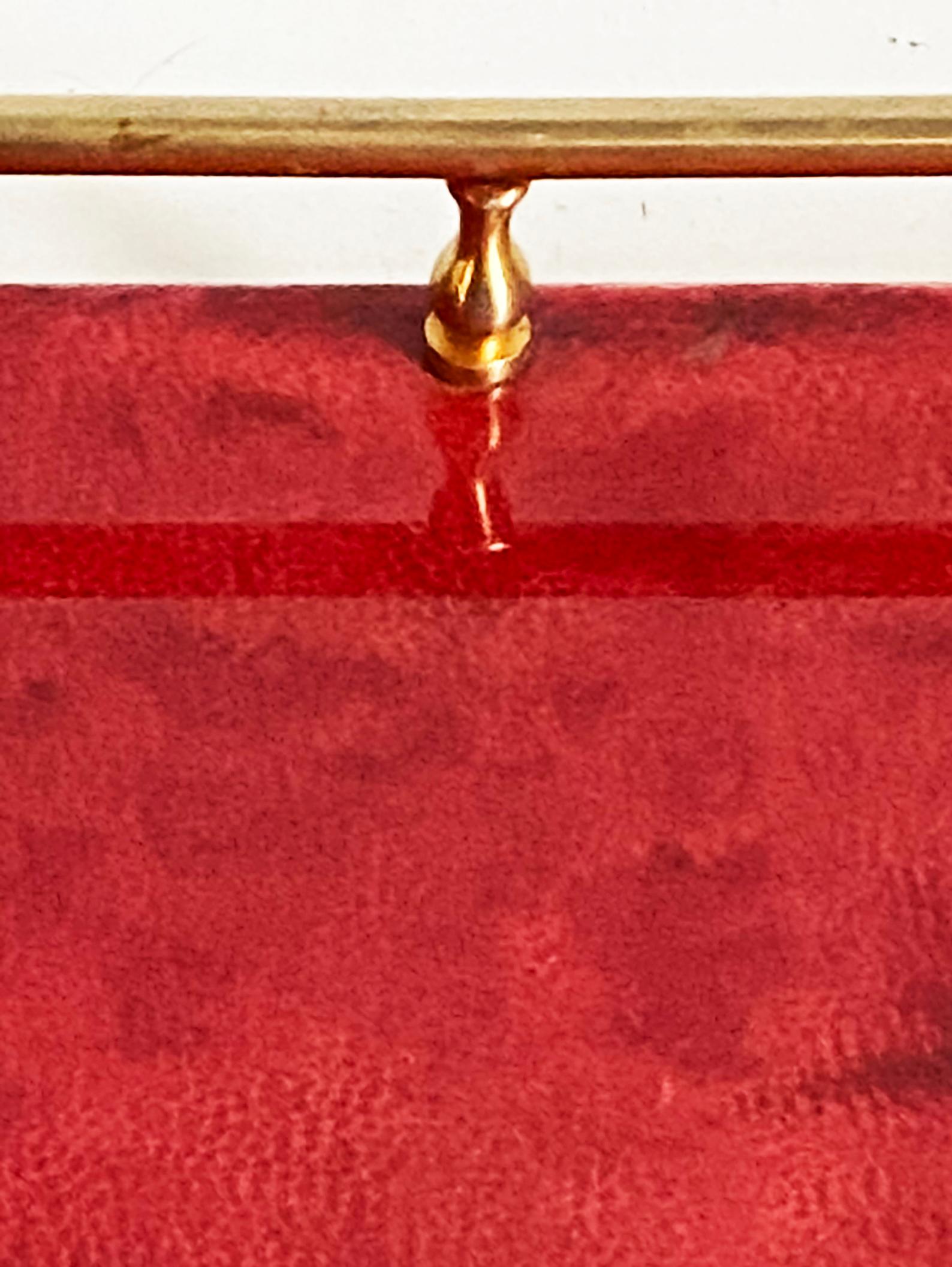 Vassoio da bar di Aldo Tura -- Pelle di capra rossa e ottone -- Metà secolo italiano in vendita 2