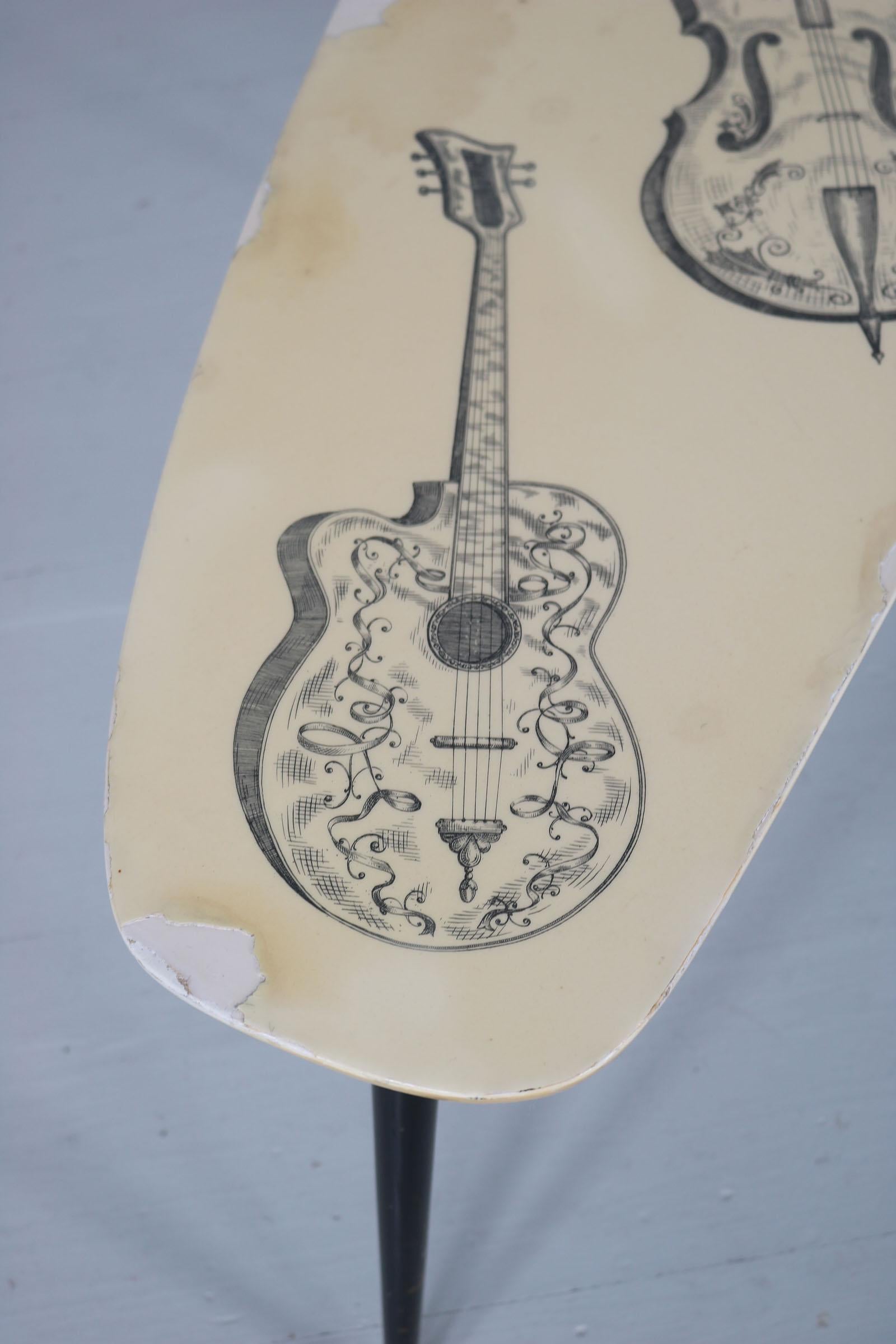 Aldo Tura Side Table mit guitar motif, Italy 1950s For Sale 5