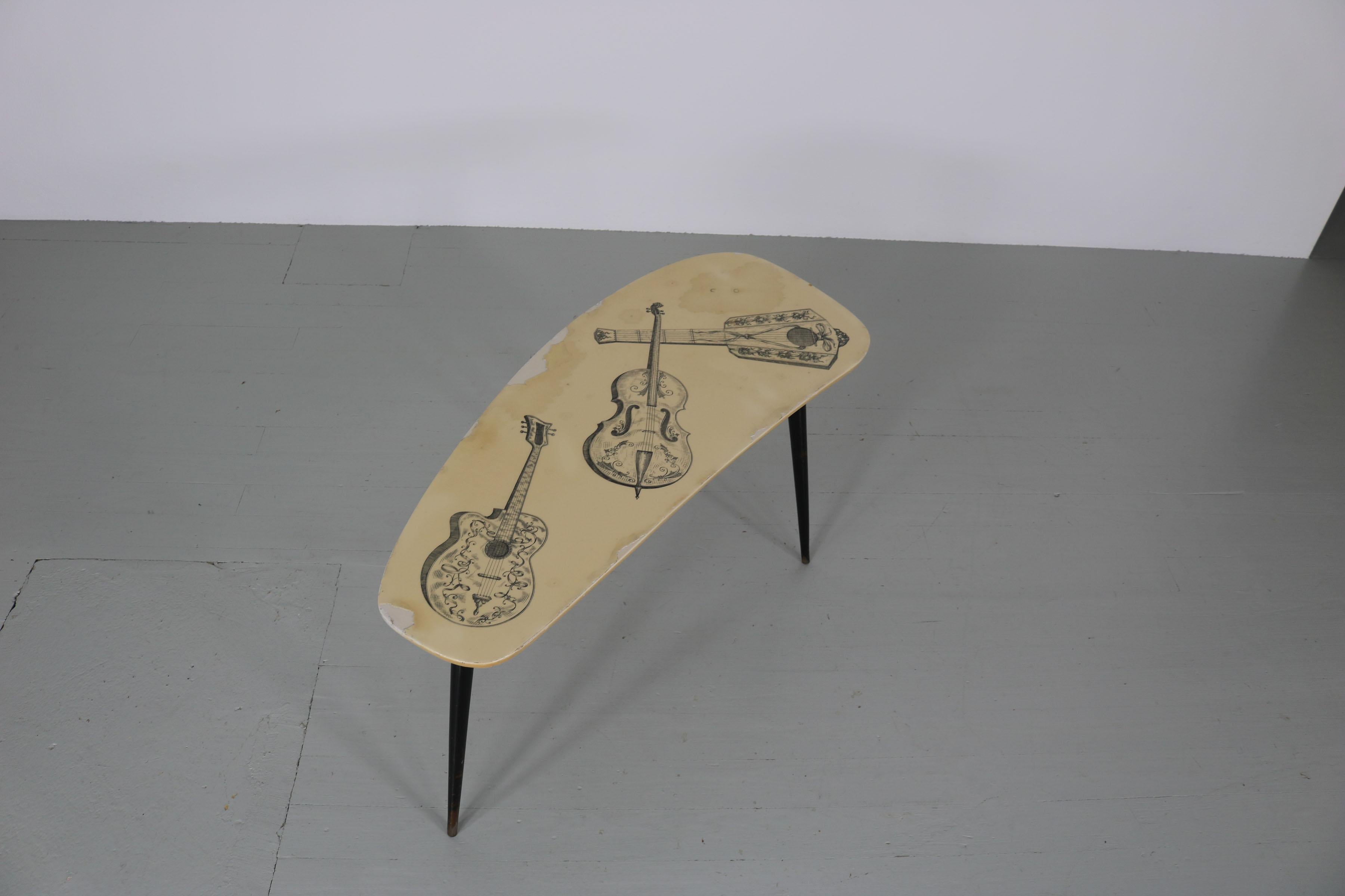 Aldo Tura Side Table mit guitar motif, Italy 1950s For Sale 6