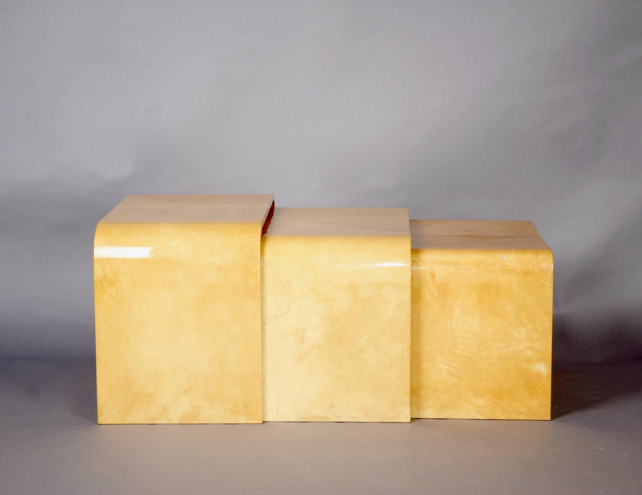 Goatskin Aldo tura table gigogne For Sale