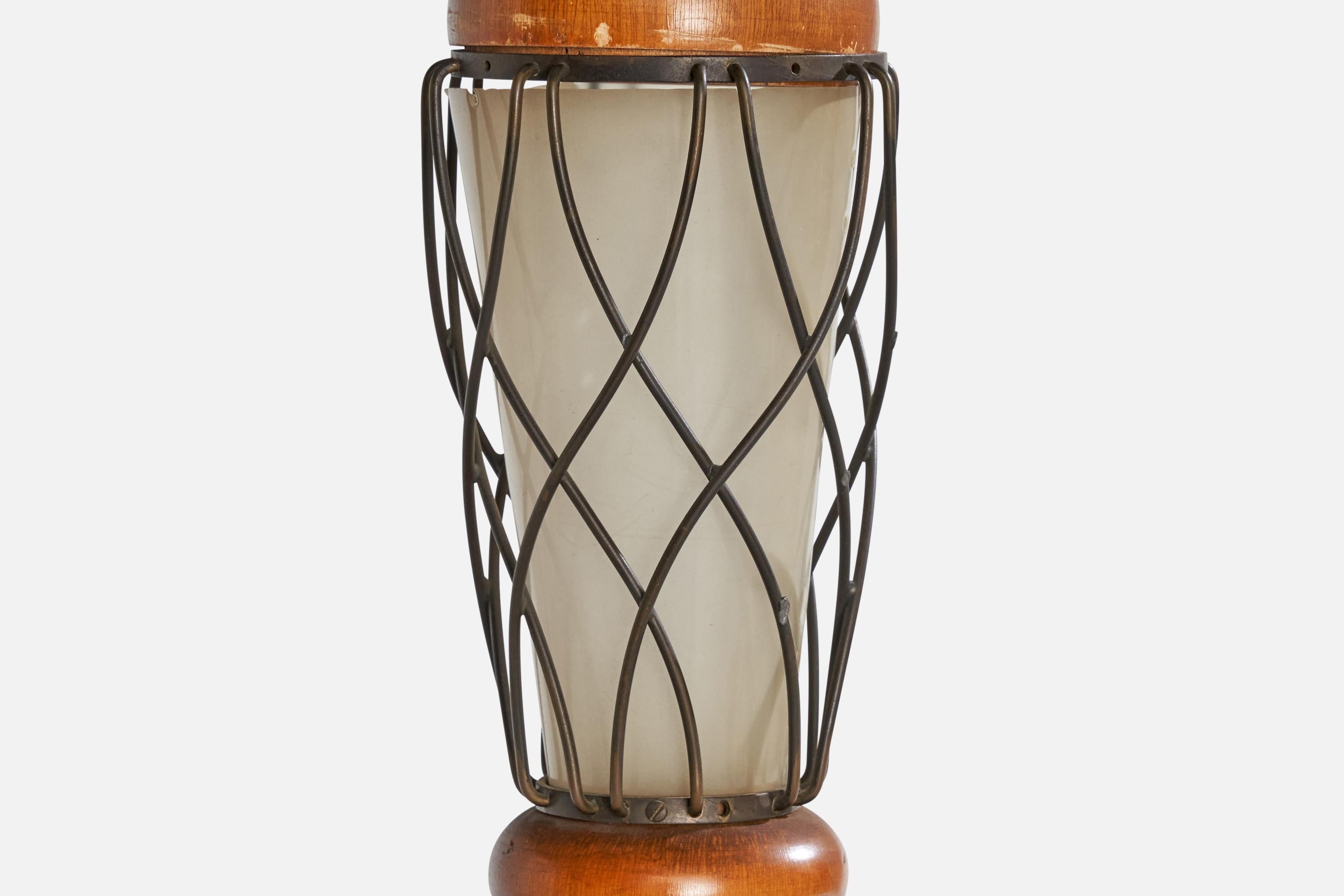 Tischlampe von Aldo Tura, Holz, Metall, Acryl, Italien, 1960er Jahre im Zustand „Relativ gut“ im Angebot in High Point, NC