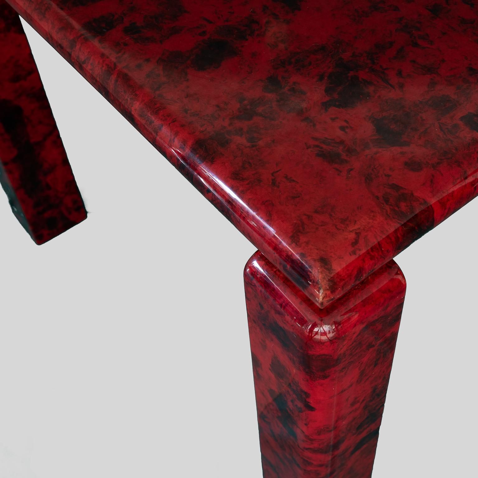 Moderne Table Aldo Tura fabriquée en peau de chèvre en vente