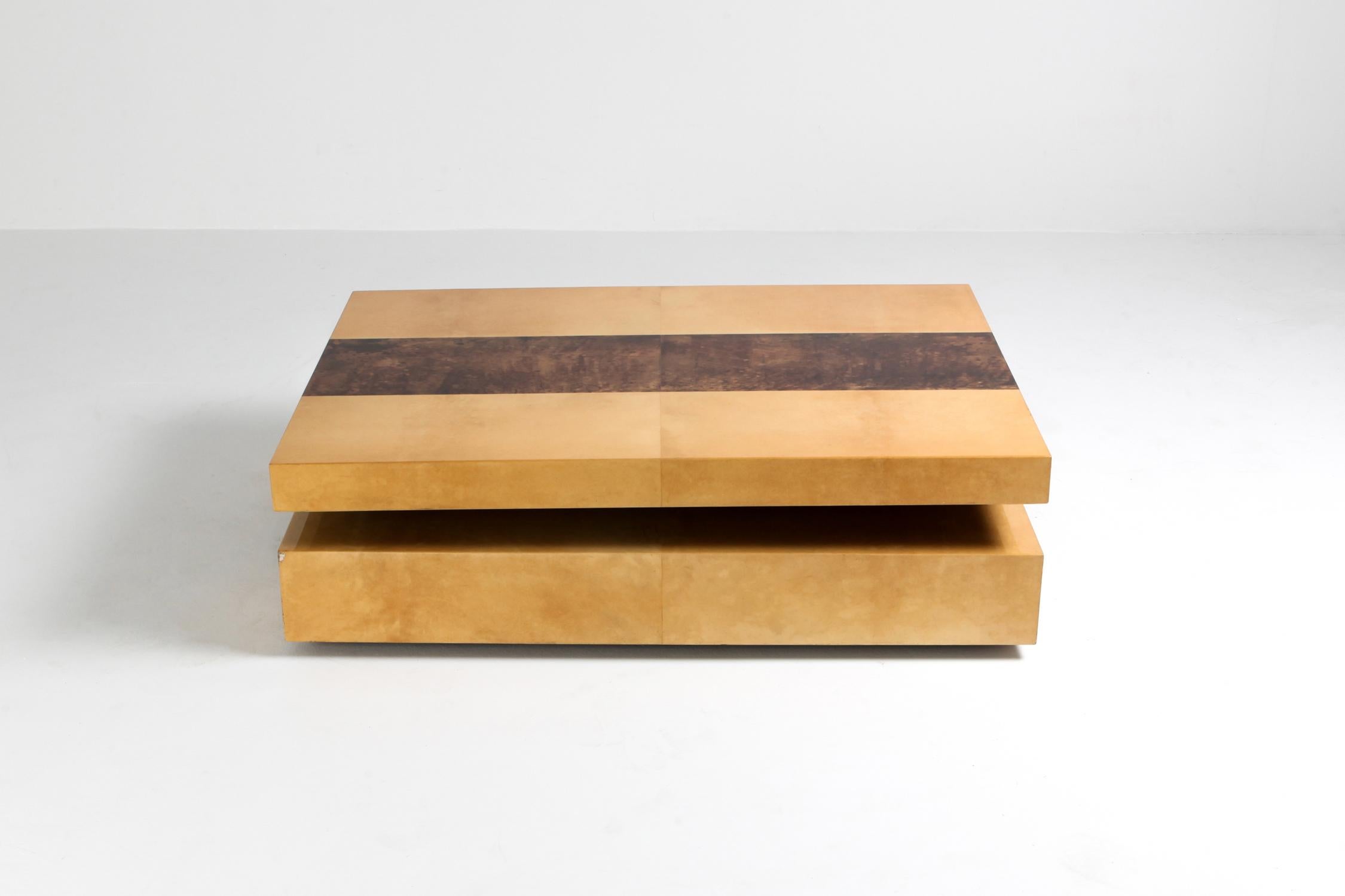 Aldo Tura Two-Tier Sliding Coffee Table In Good Condition In Antwerp, BE