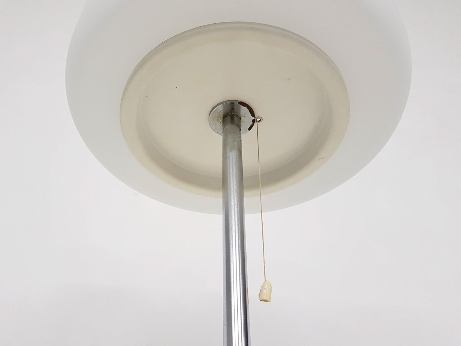 Aldo van den Nieuwelaar Floor Lamp Model A251 for Artimeta, Dutch Design 1972 For Sale 1