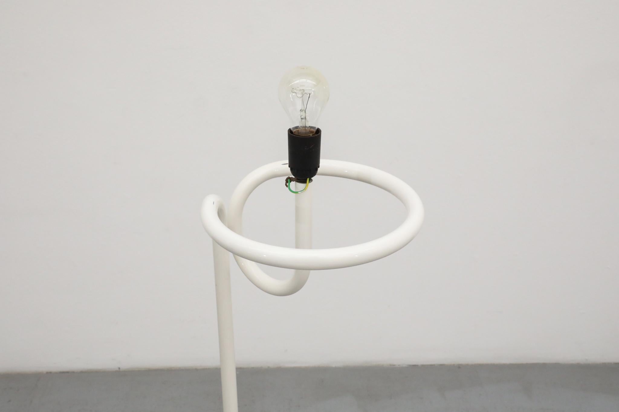 Aldo van den Nieuwelaar Lampadaire 'Globe' pour DEN, hollandais 1967 en vente 1