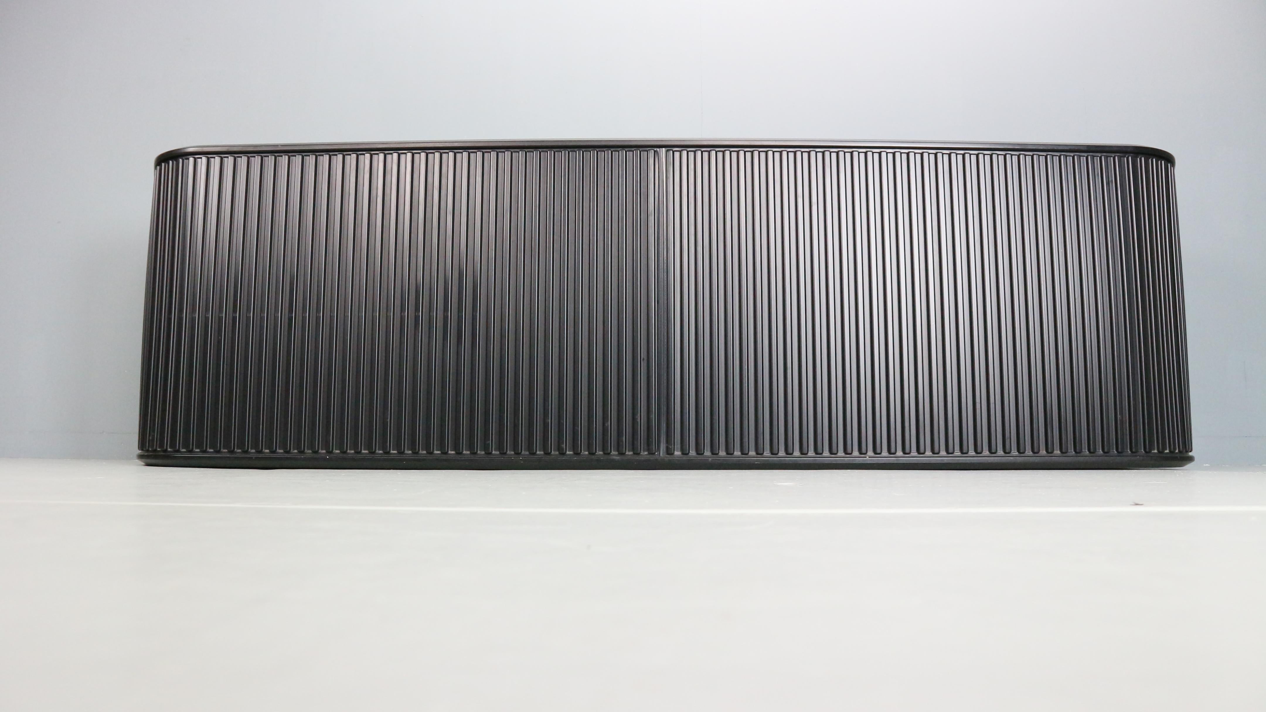 Mid-Century moderno Credenza a tapparella Aldo van den Nieuwelaar 'Amsterdammer' Pastoe olandese