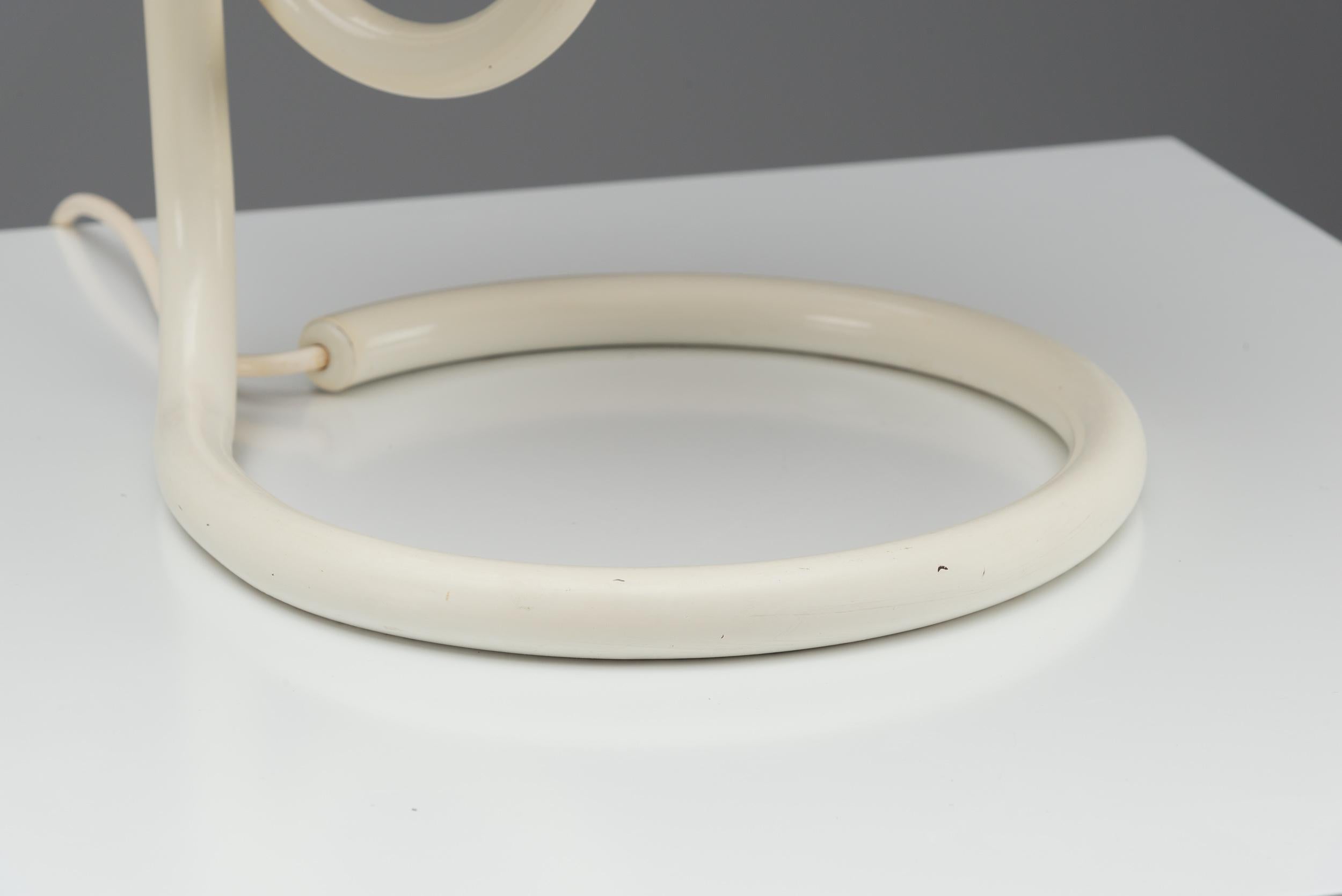 Aldo vd Nieuwelaar Globus-Tischlampe Domani, Niederlande 1967 im Angebot 1