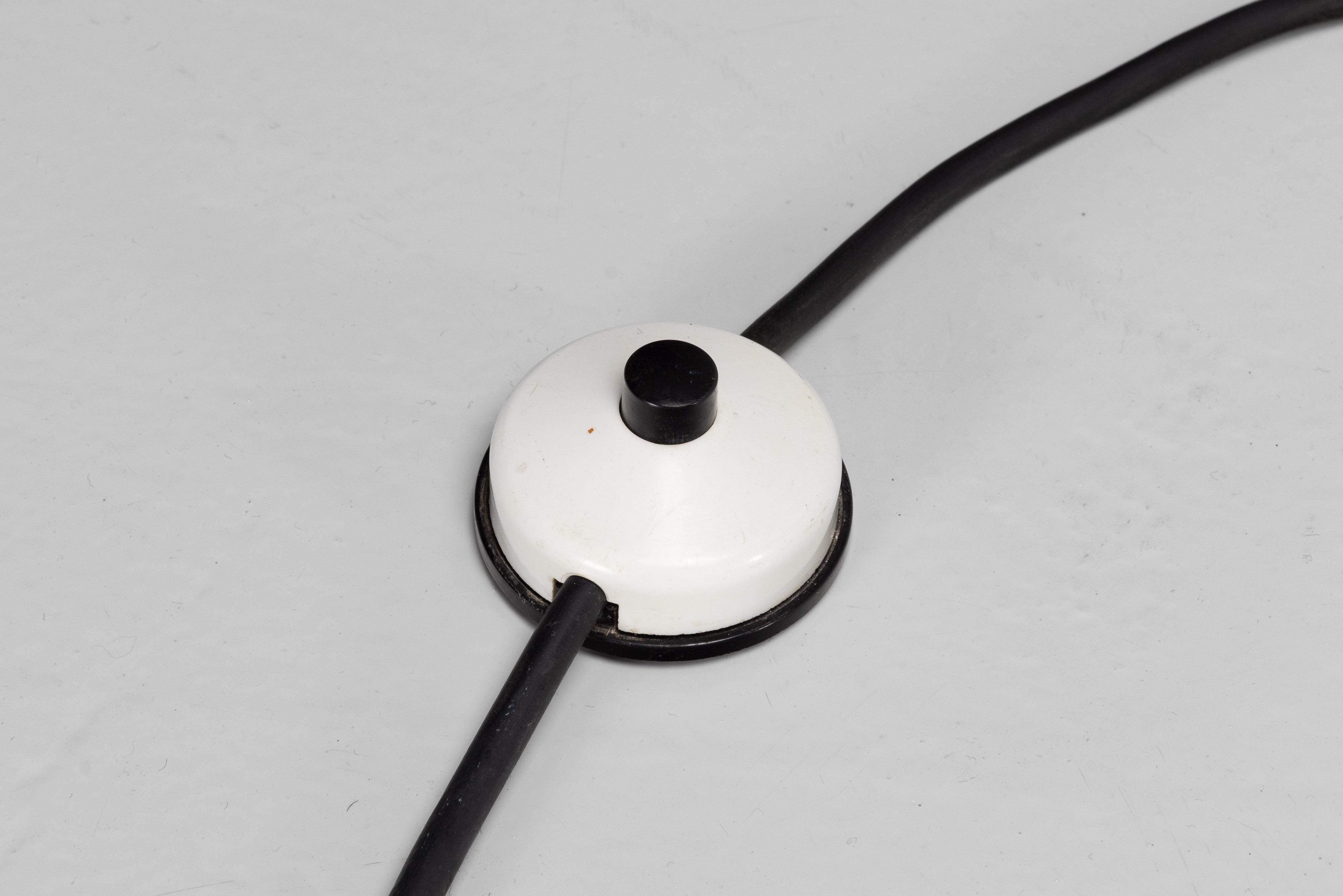 Aldo vd Nieuwelaar TC2 floor lamp Artimeta 1972 chrome For Sale 8