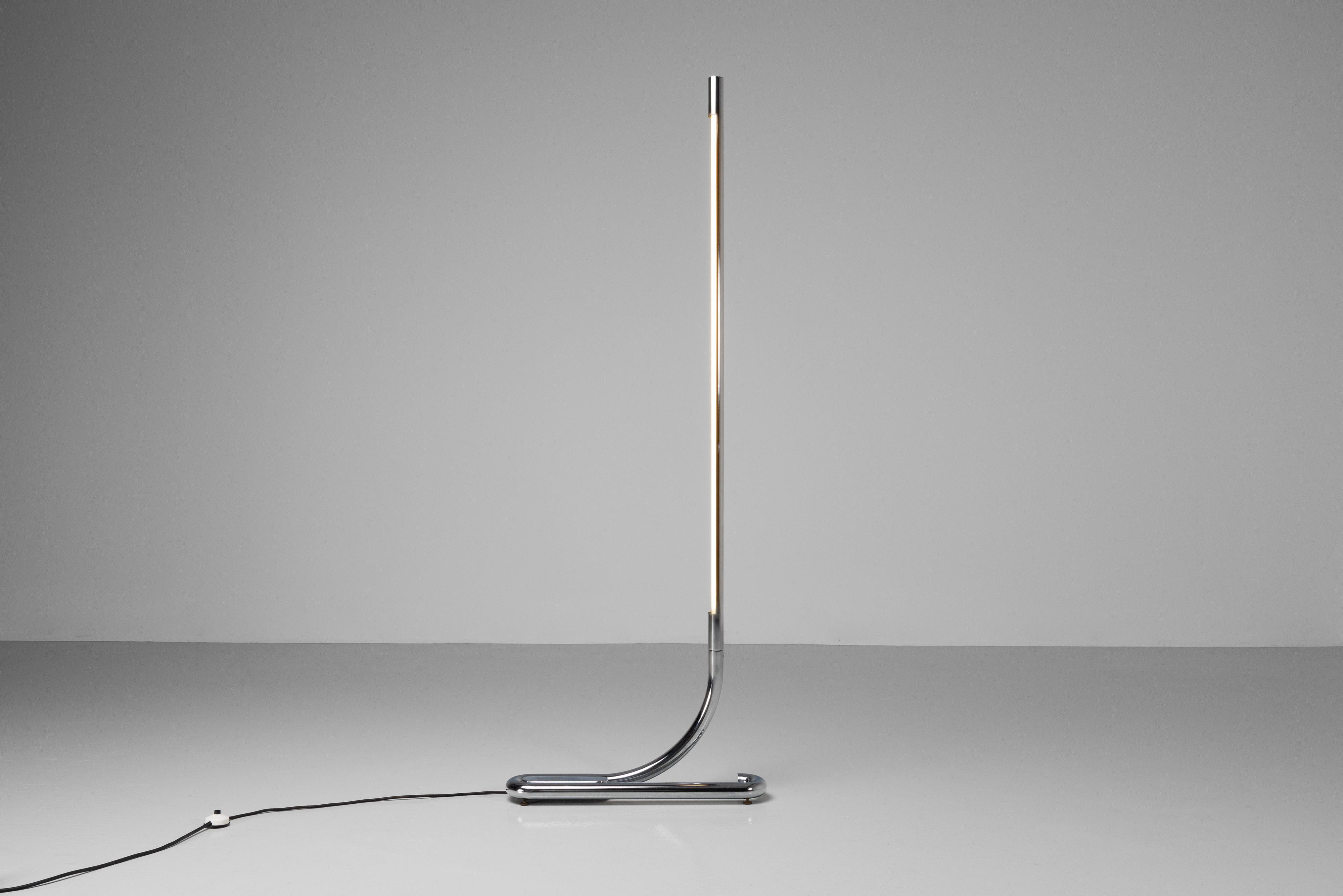 Chrome Aldo vd Nieuwelaar TC2 floor lamp Artimeta 1972 chrome For Sale