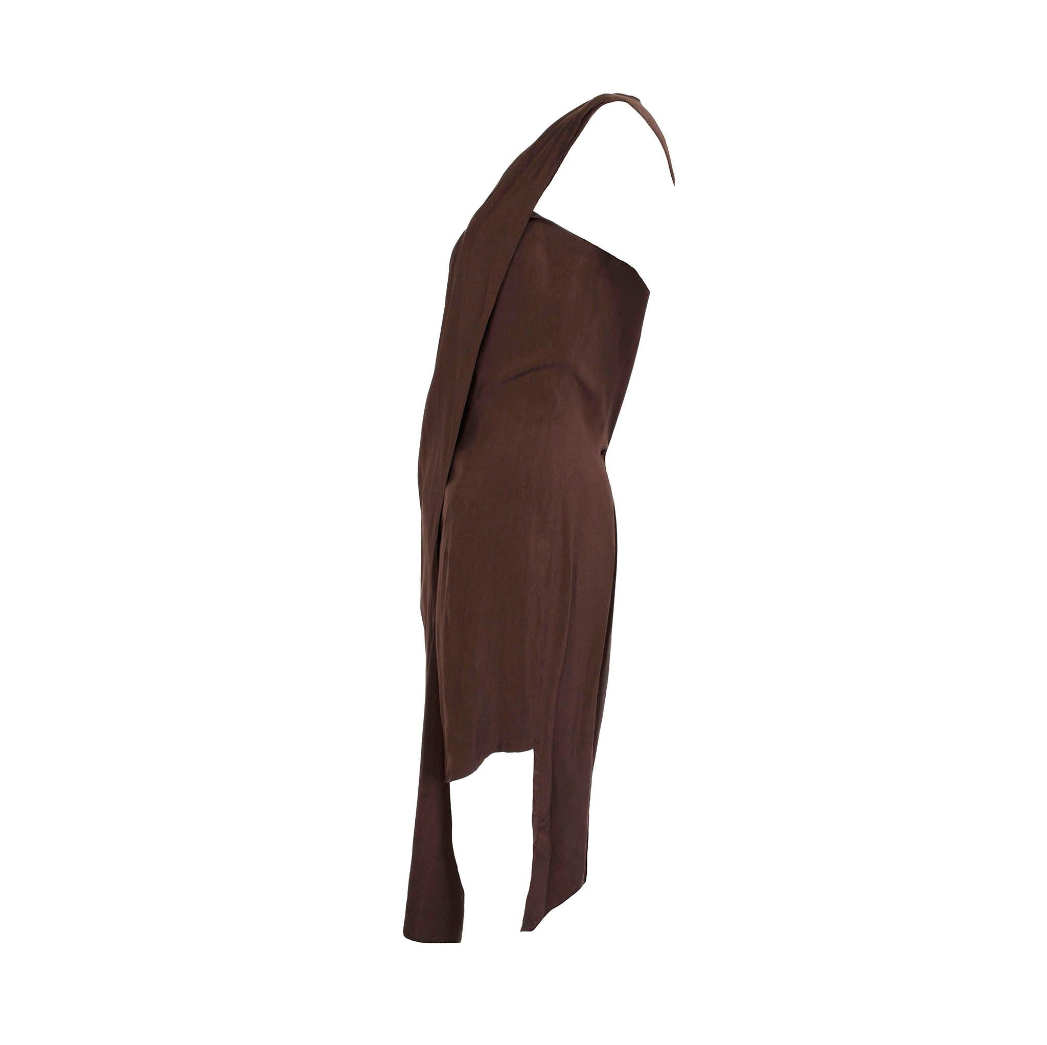 Product details: Aldofo Dominguez - 1980s Vintage - Two-Way - Front Button / Fasten - Silk Dress 
Label: Aldofo Dominguez
Era: c.1980
Fabric Content: Silk
Size: 40 - UK 10
Bust: 36”
Waist: 31”
Hips: 37”
Side Seam: 42”
Condition: Rare Collectors