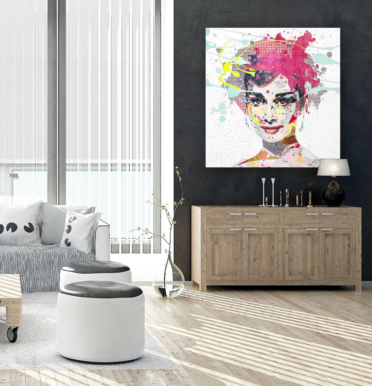 Audrey -  Collage Retrato Figurativo Pop Art Colorido - Painting de Alea Pinar Du Pre
