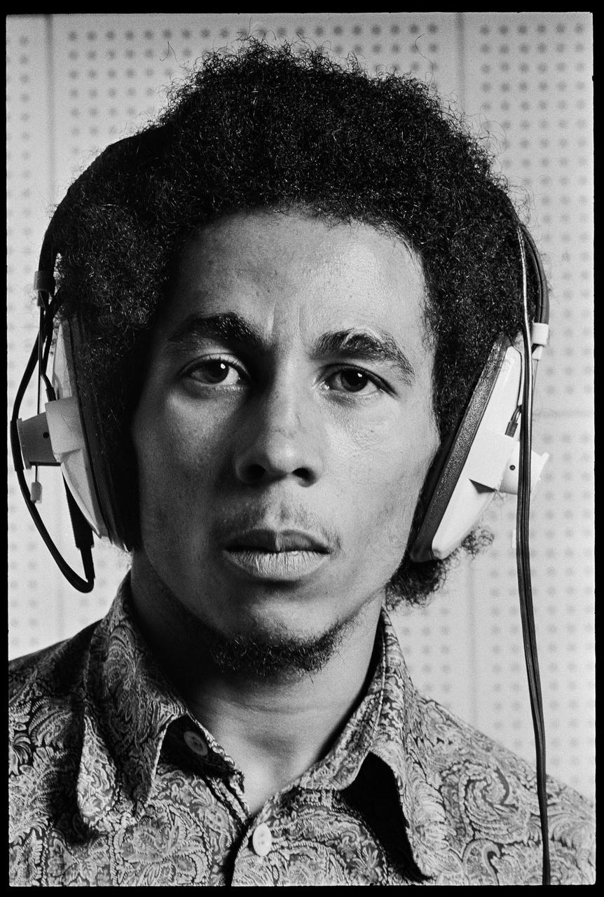 Alec Byrne Black and White Photograph - Bob Marley 1972 portrait