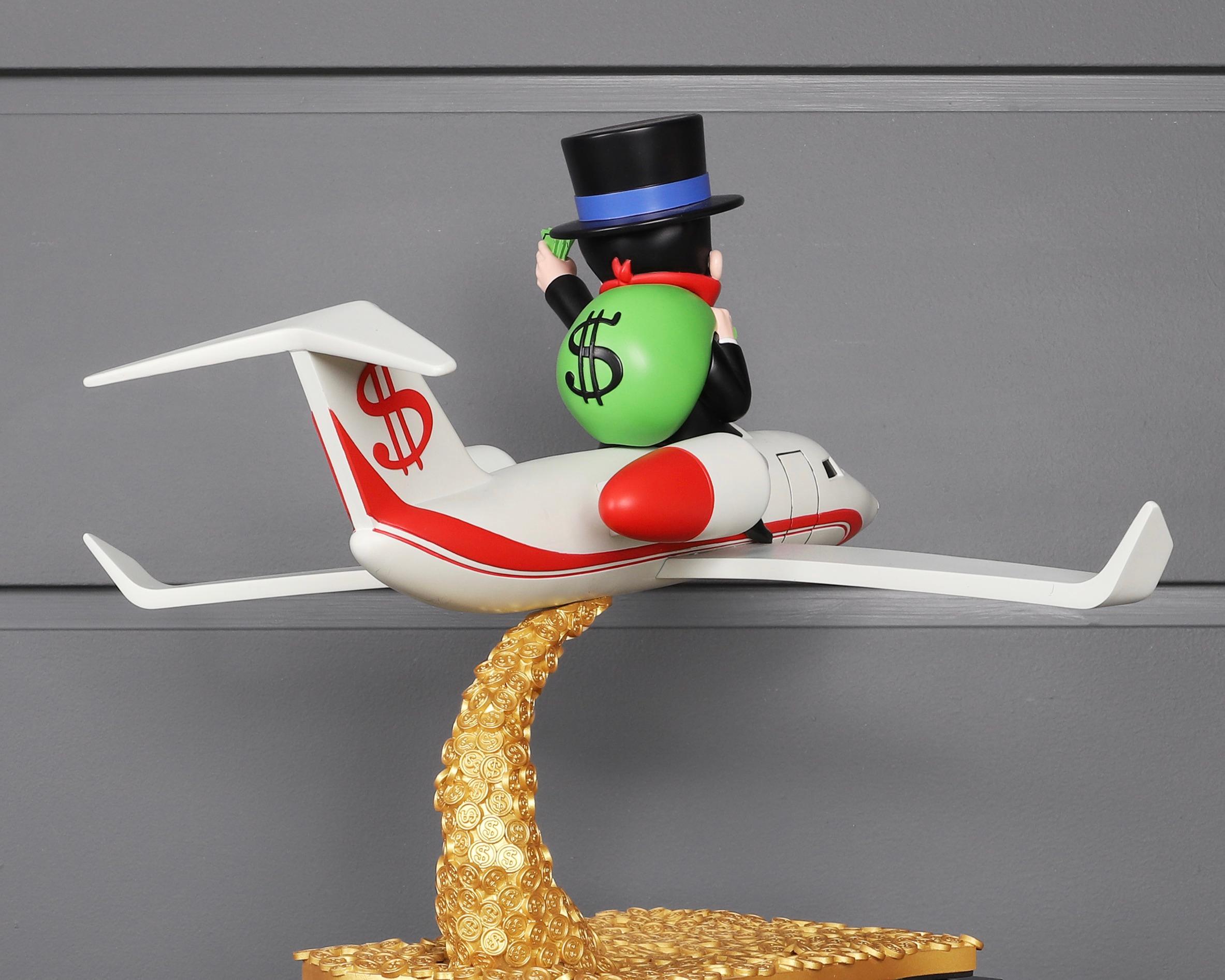 'Rich Airways' Limited Edition Vinyl Sculpture, 2021 For Sale 5