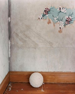 Vintage Green Island, Iowa (Ball of String) - Alec Soth (Photography)