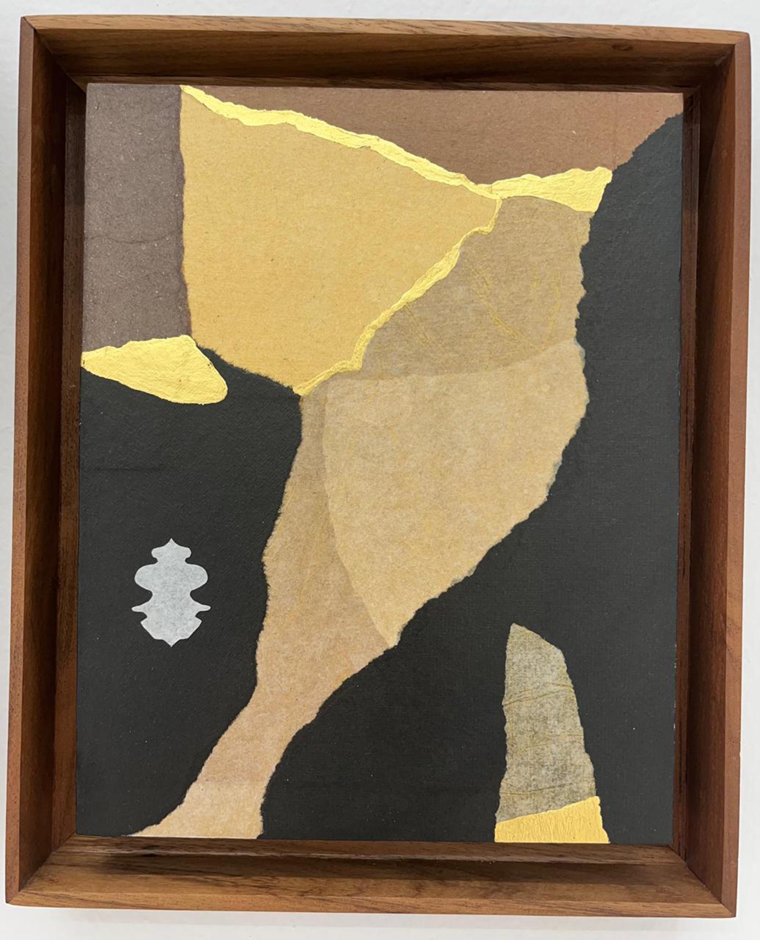 Kintsugi, Mixed Media, 29x24cm, Abstract Geometric, 2026 - Mixed Media Art by Alejandra España 