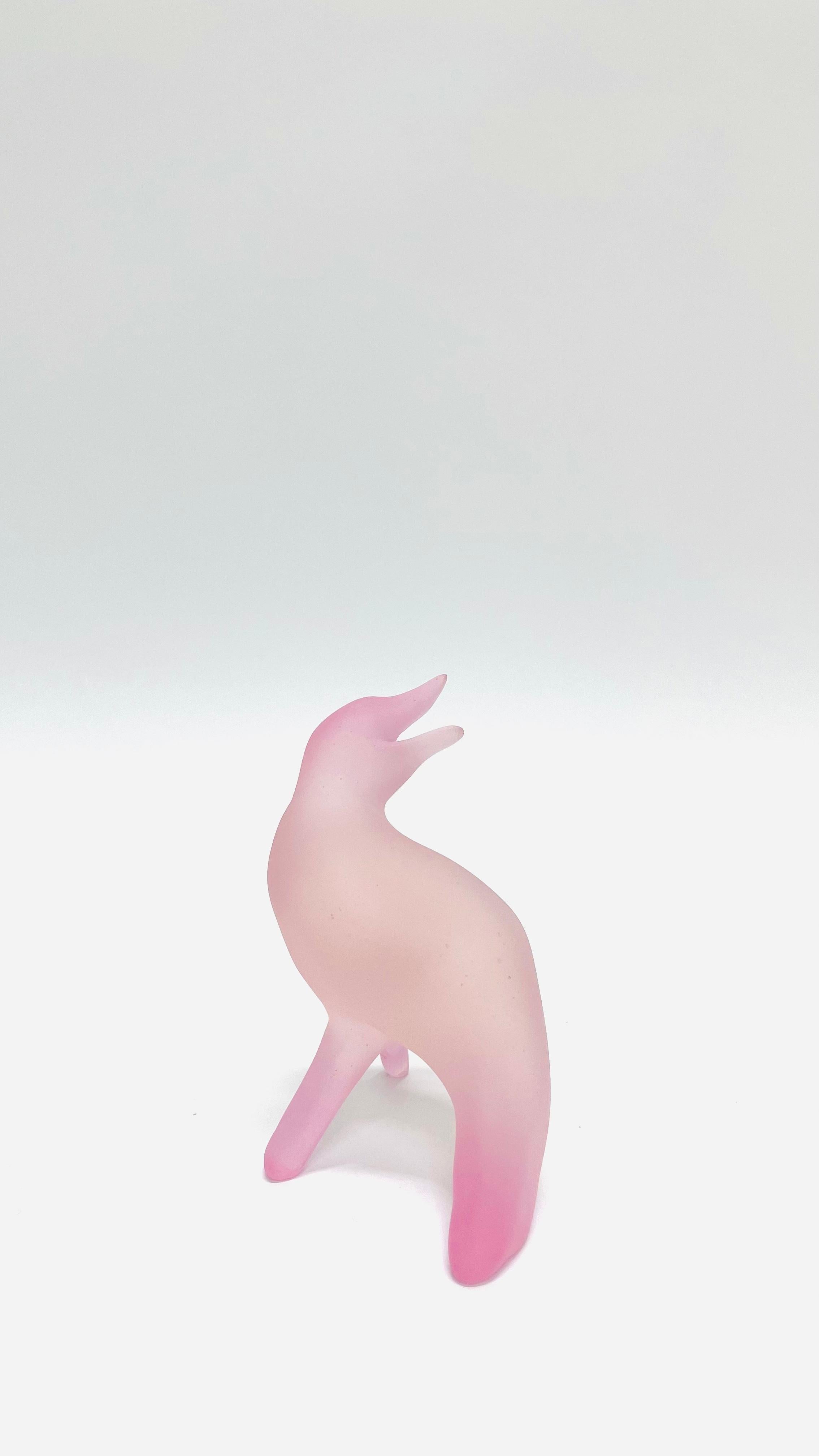 Alejandra España  Figurative Sculpture - "La línea rosa" figurative animal sculpture, translucid resin, pink, surrealist 