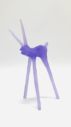 "Tururu" sculpture animale figurative, résine translucide, violet