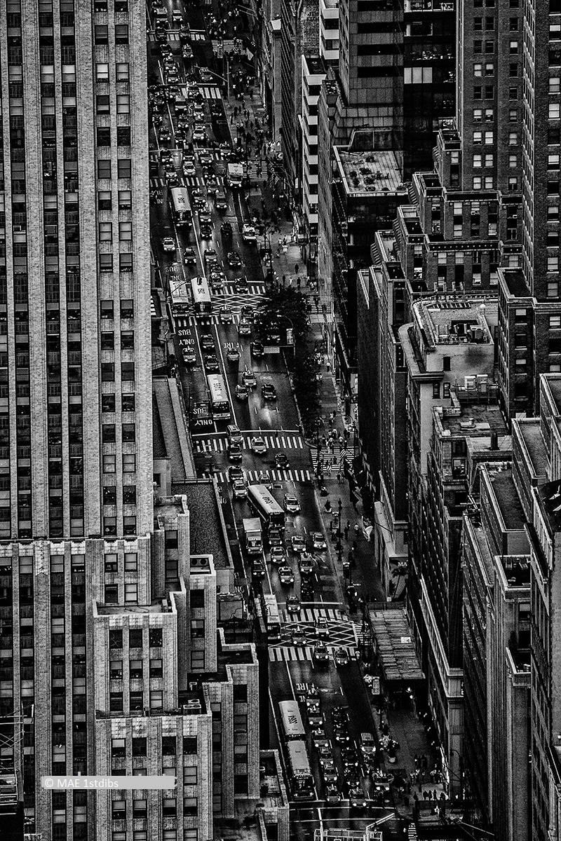 Alejandro Cerutti Black and White Photograph – New York City Landschaftsfotografie in Schwarz-Weiß – Gotham