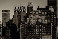 Photographie de paysage de la ville de New York - New Yorker - 30x45in. Montage frontal UV