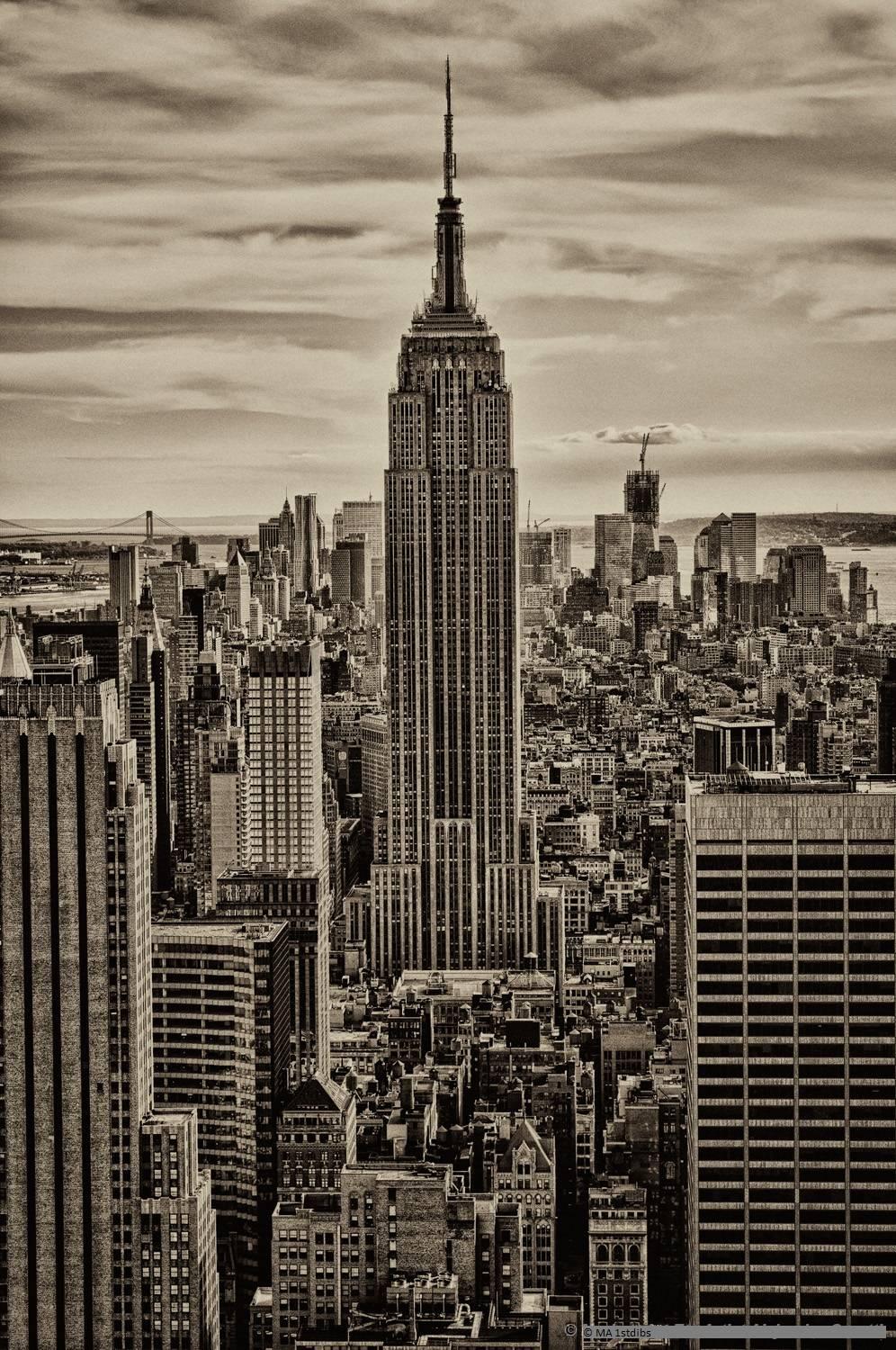 série New York, New York, Flatiron Building - Contemporain Photograph par Alejandro Cerutti
