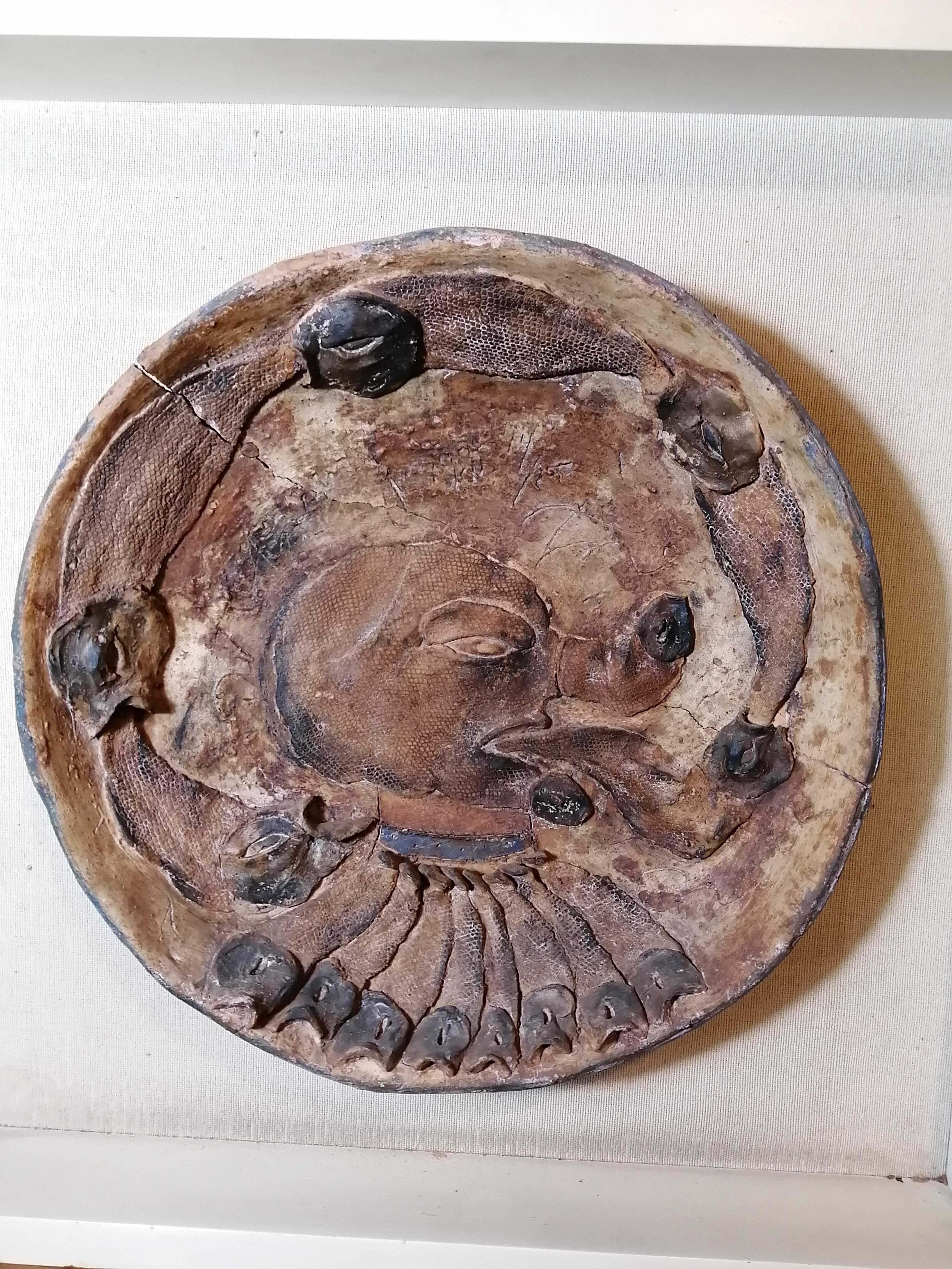 An important ceramic plate by Mexican artist Alejandro Colunga. Series 14 / 15. The plate is an assemble of different ceramic pieces depicting fish and a dog head. Signed and dated 1980.

Alejandro Colunga (b. 1948) is a Mexican painter and sculptor