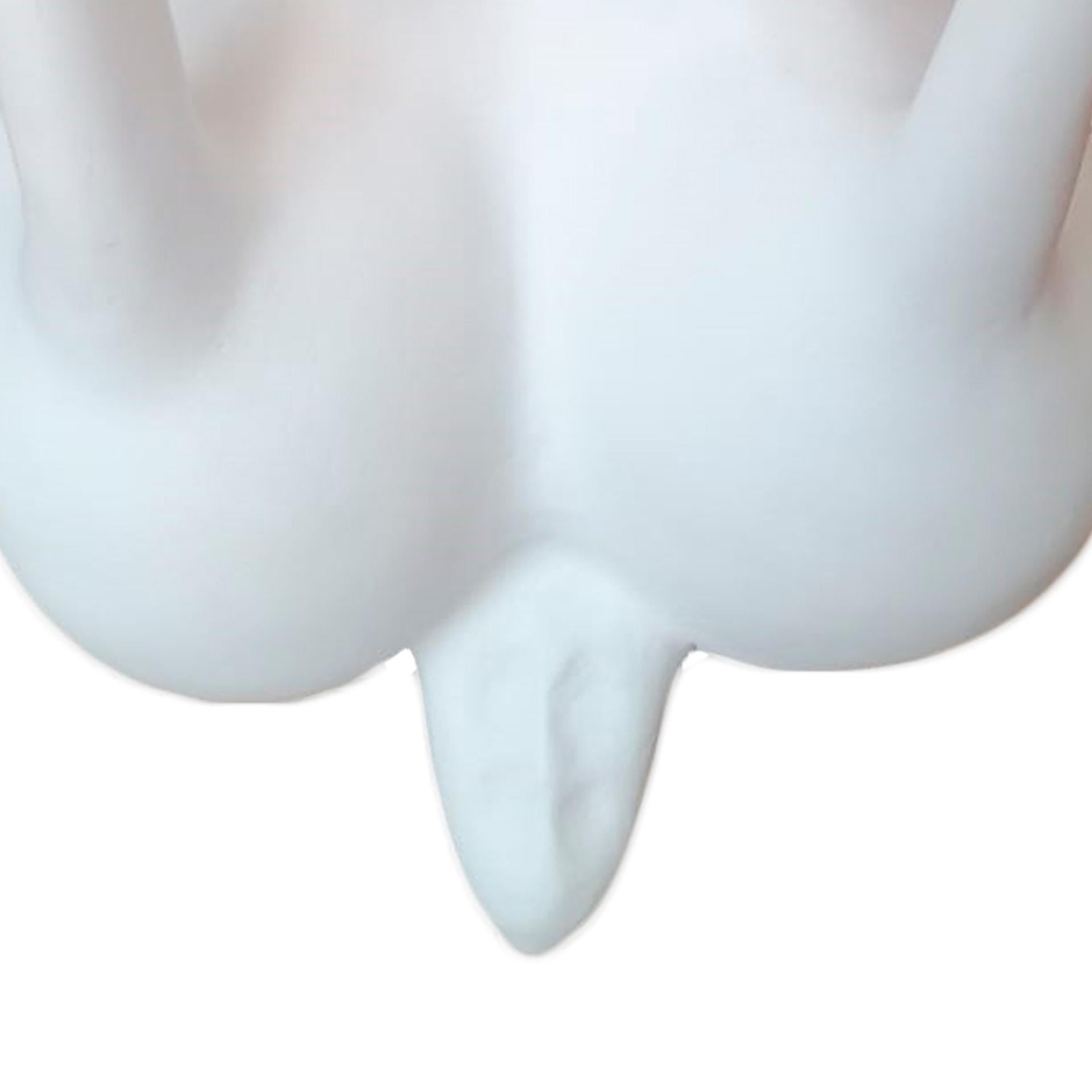 XXI secolo e contemporaneo Scultura in anfora 