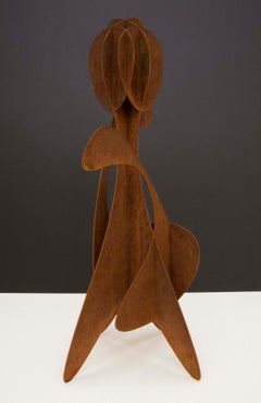 Alfil #1 d'Alejandro Vega Beuvrin, sculpture abstraite, acier vieilli au laser