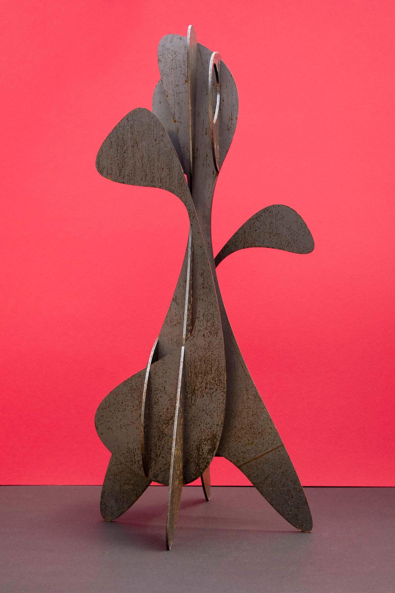 Alfil #2 by Alejandro Vega Beuvrin - Abstract sculpture, weathering steel, laser For Sale 4