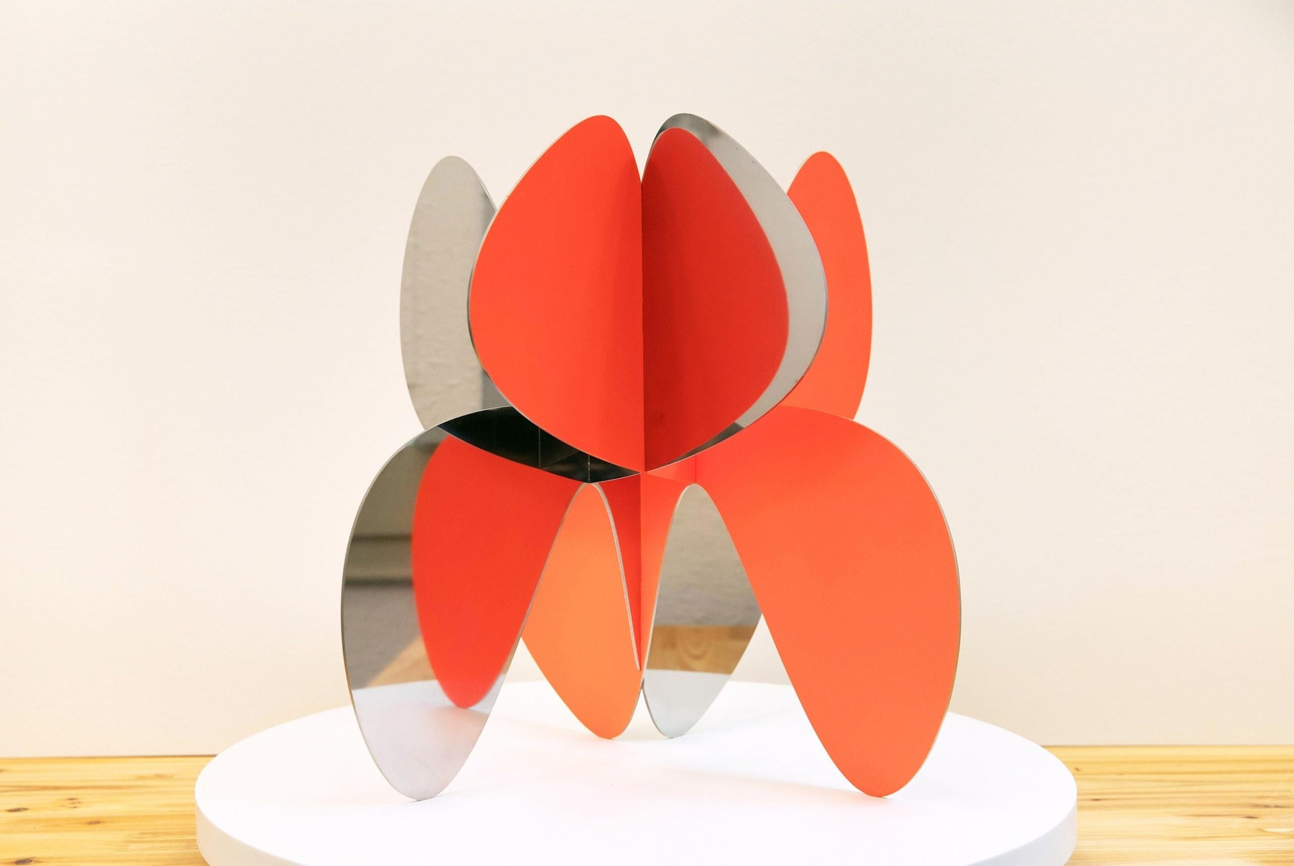 Barricada #11 aip c1 S45 by Alejandro Vega Beuvrin - Abstract sculpture, silver For Sale 3