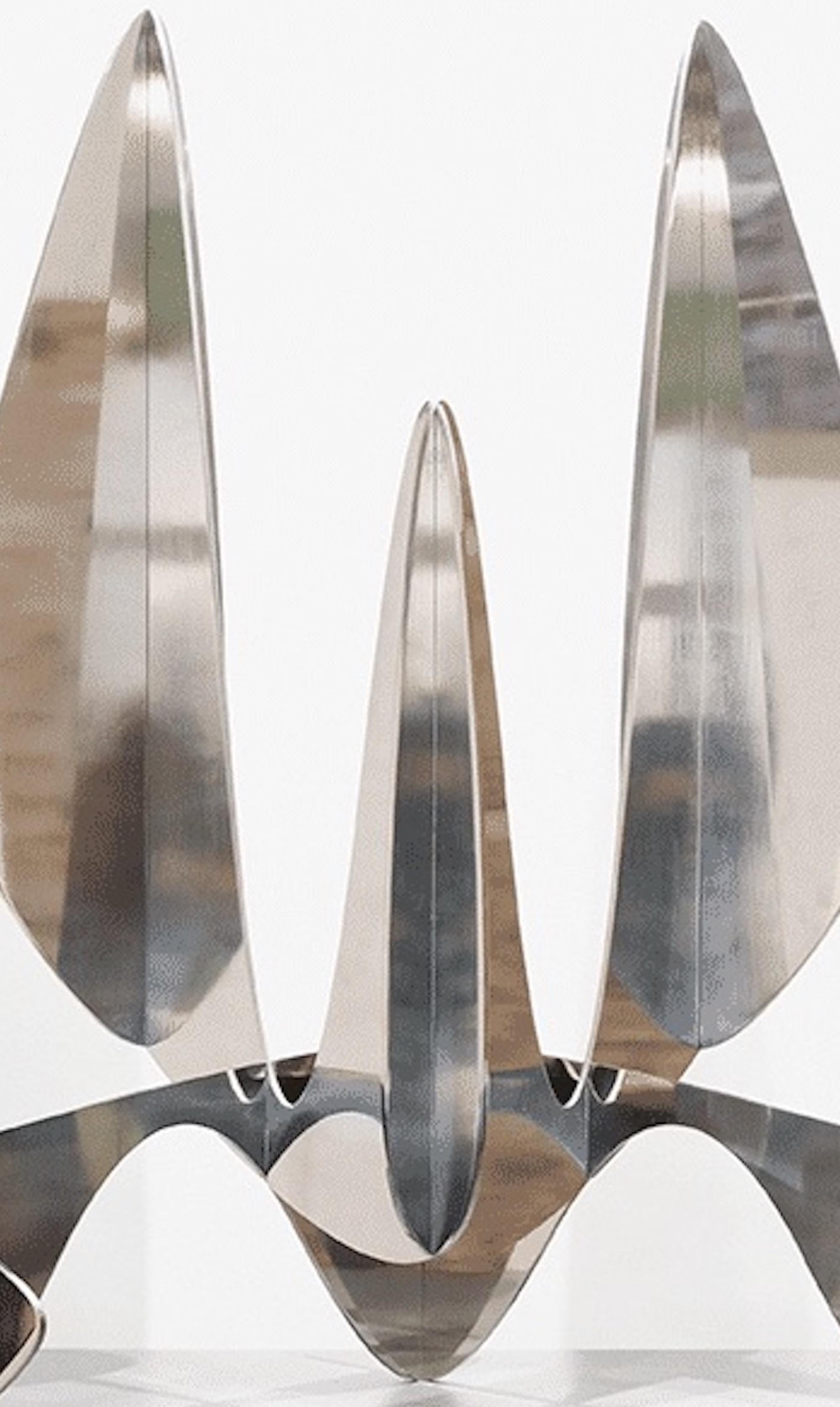 Barricada #14 aip M105 by Alejandro Vega Beuvrin - Abstract sculpture, silver For Sale 4