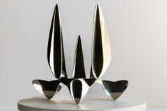 Barricada #14 aip S45 by Alejandro Vega Beuvrin - Abstract sculpture, silver