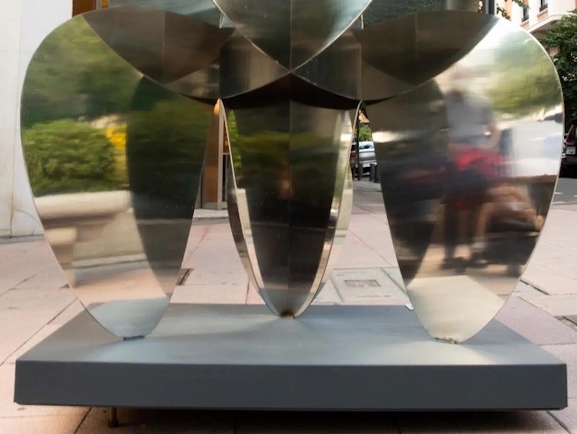 Barricada #17 aip L200 by Alejandro Vega Beuvrin - Large abstract sculpture For Sale 5