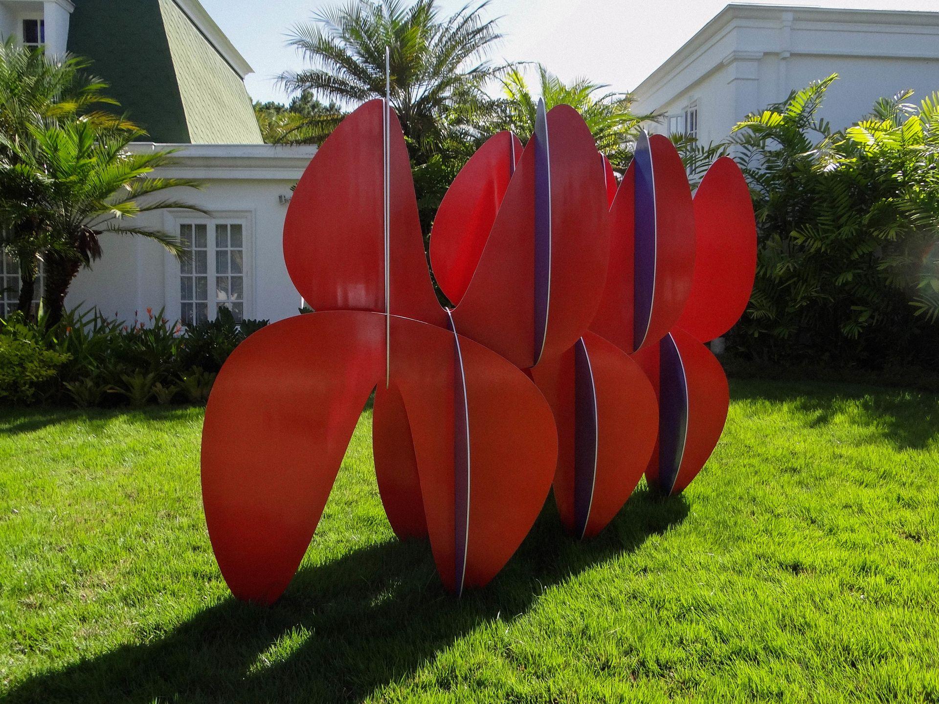 Barricada #4 L by Alejandro Vega Beuvrin - Large abstract sculpture, minimalist For Sale 3
