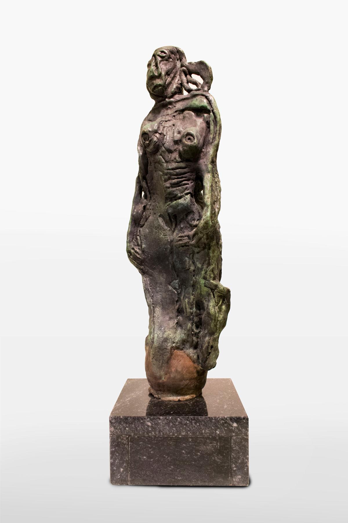 Alejandro Santiago Figurative Sculpture - Mujer con Cantaro, Bronze Sculpture, Contemporary Mexican Art