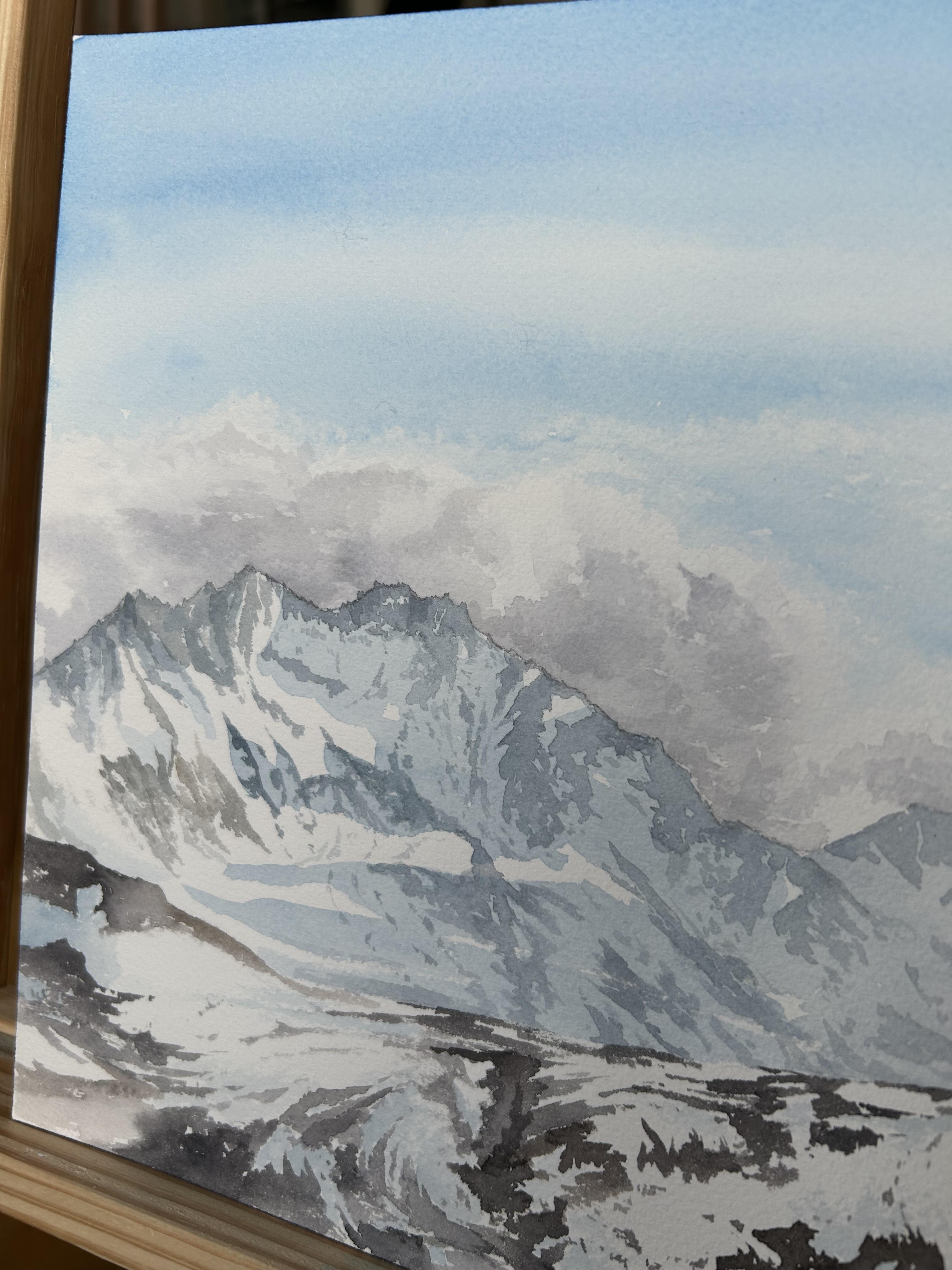 Paisaje de montaña Pintura, alpes, nieve, marrón, azul, horizontal - Landscape Art Gris de Aleksandra Strokina