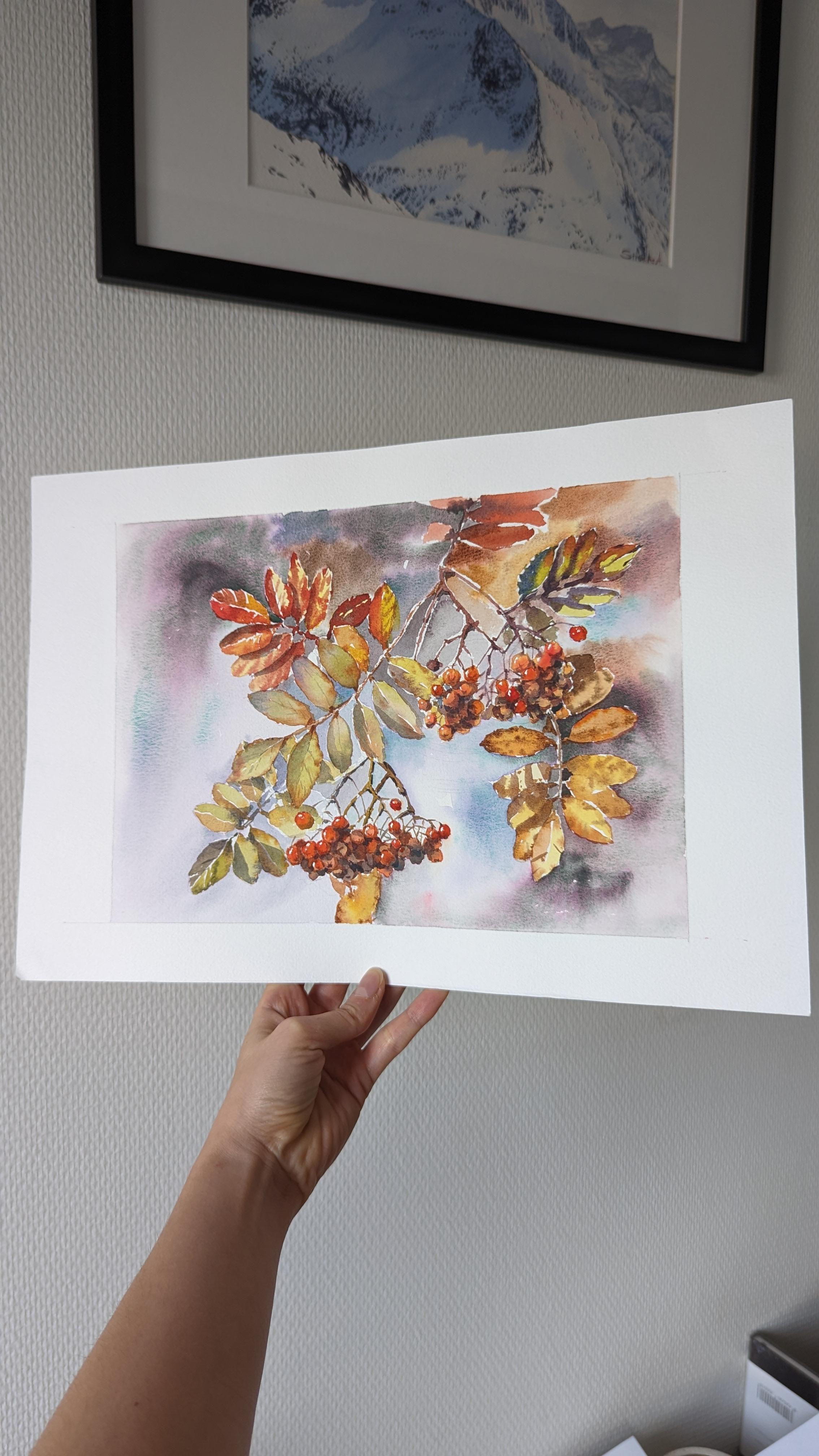 Dipingere un albero di sorbo. Acquerello, foglie d'autunno, bacche, arancione, rosso, piccolo - Art di Aleksandra Strokina