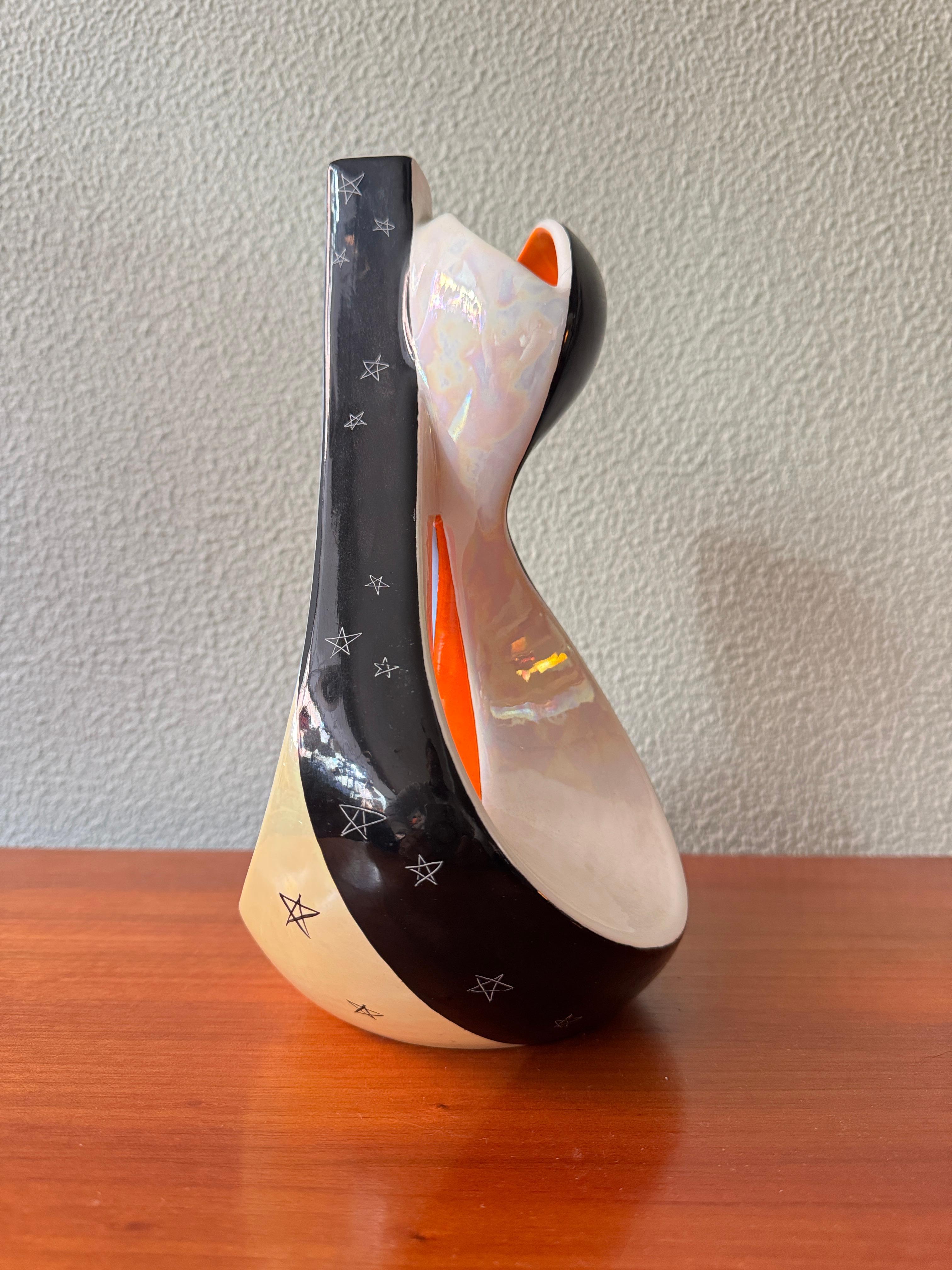 'Aleluia Portuguese Midcentury Biomorphic Ceramic Vase Blue Orange Stars Pattern in vendita 4