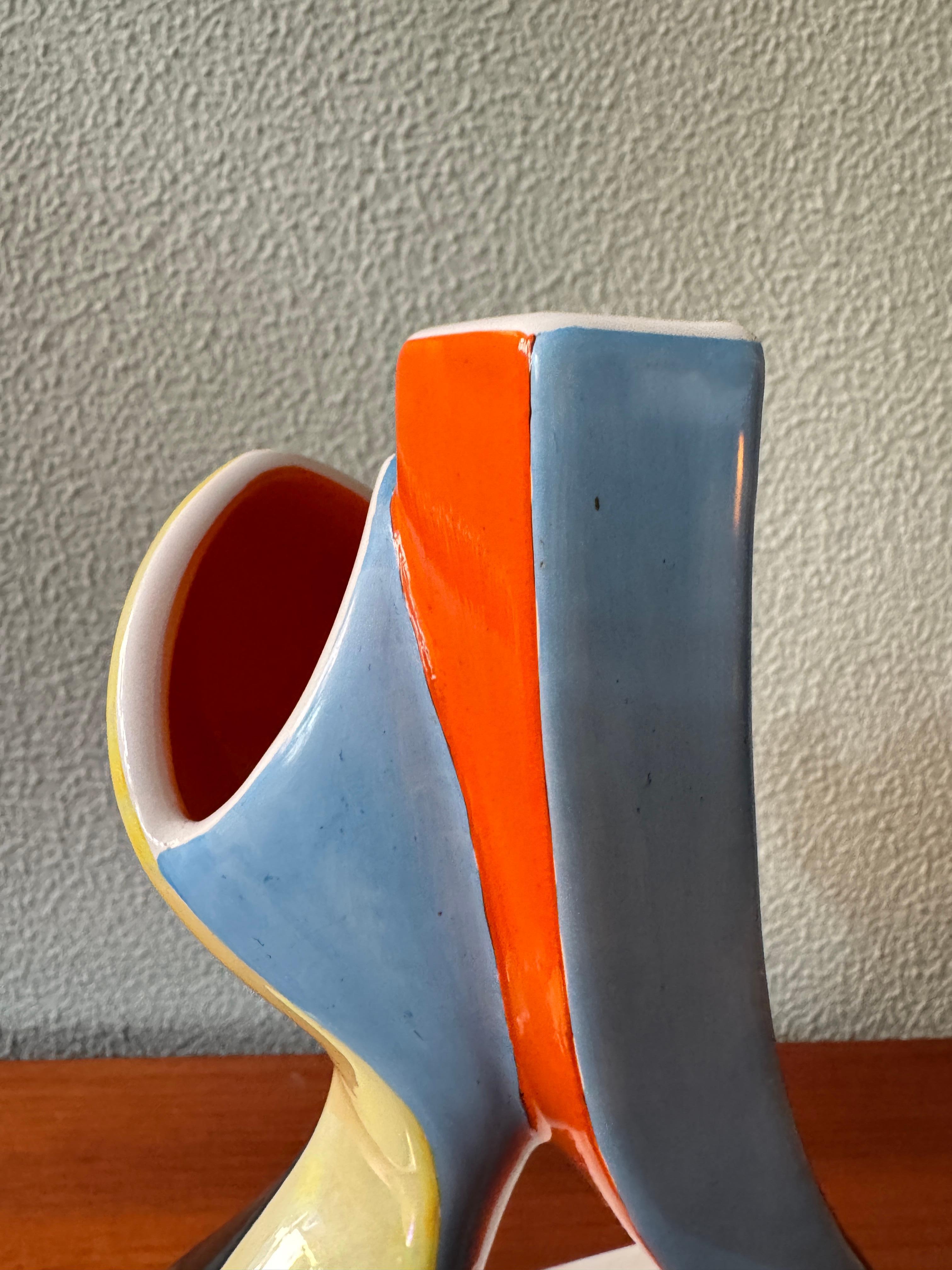 'Aleluia Portuguese Midcentury Biomorphic Ceramic Vase Blue Orange Stars Pattern in vendita 8