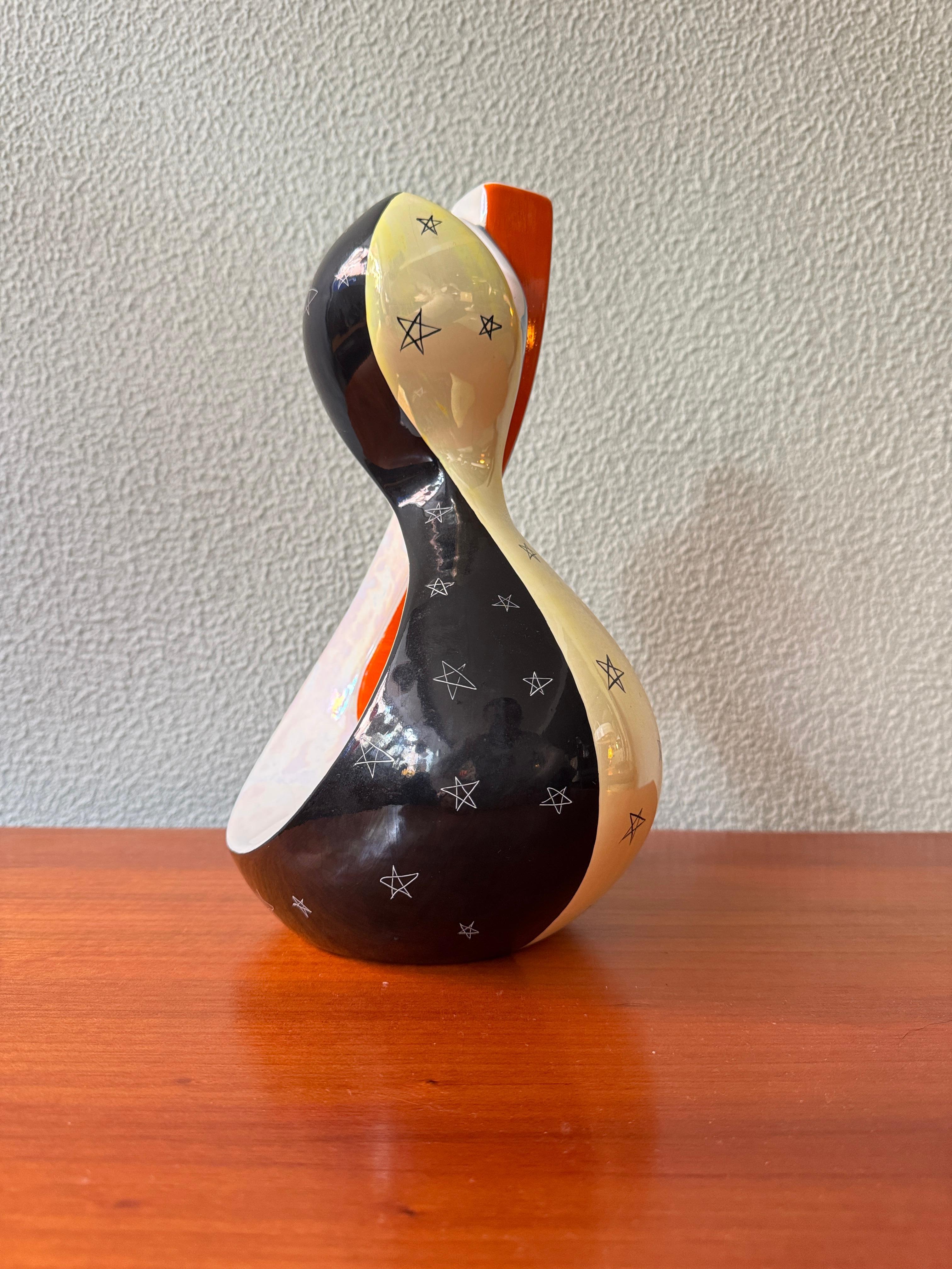 Metà XX secolo 'Aleluia Portuguese Midcentury Biomorphic Ceramic Vase Blue Orange Stars Pattern in vendita