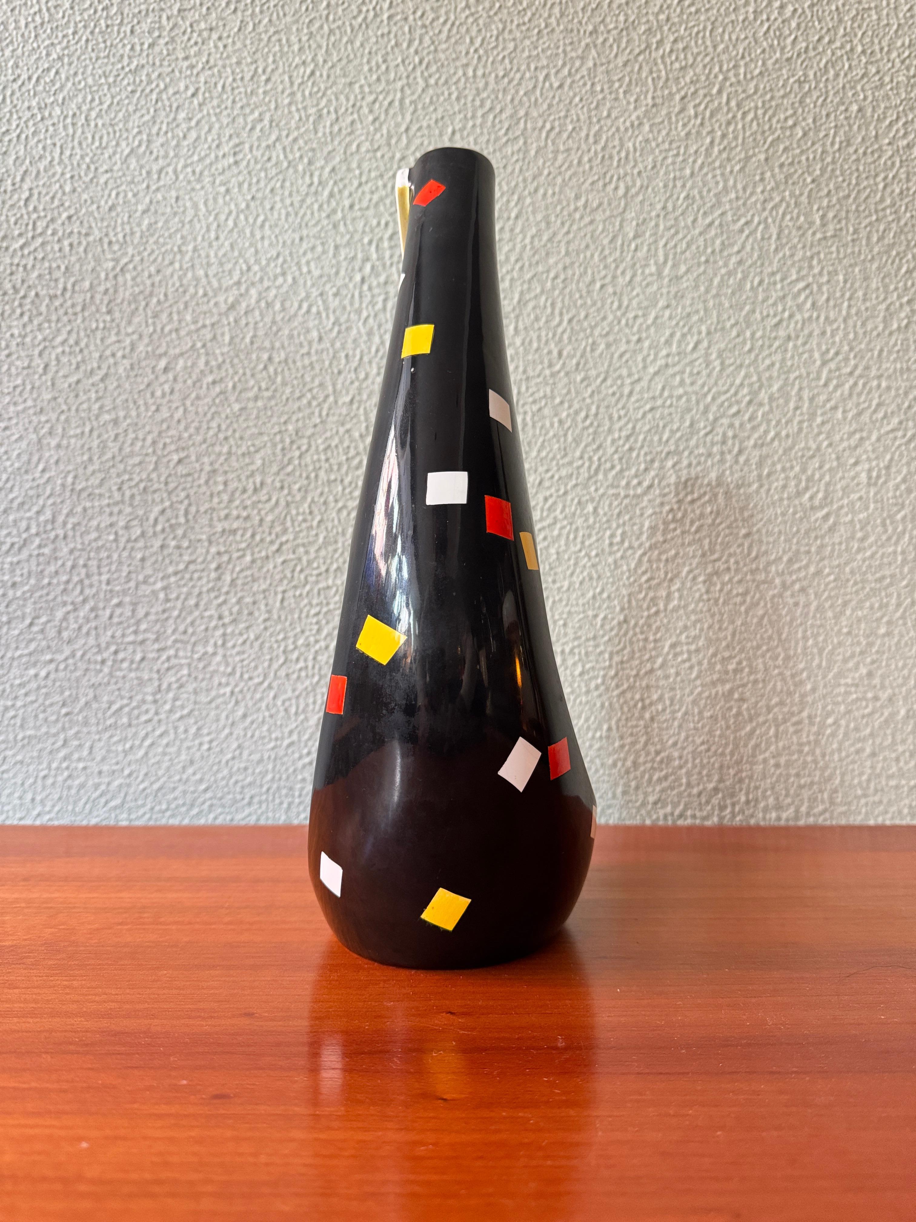 Aleluia Portugiesisch Midcentury Schwarz Keramik Biomorphic Vase Gelb-Grau Innenraum im Angebot 2