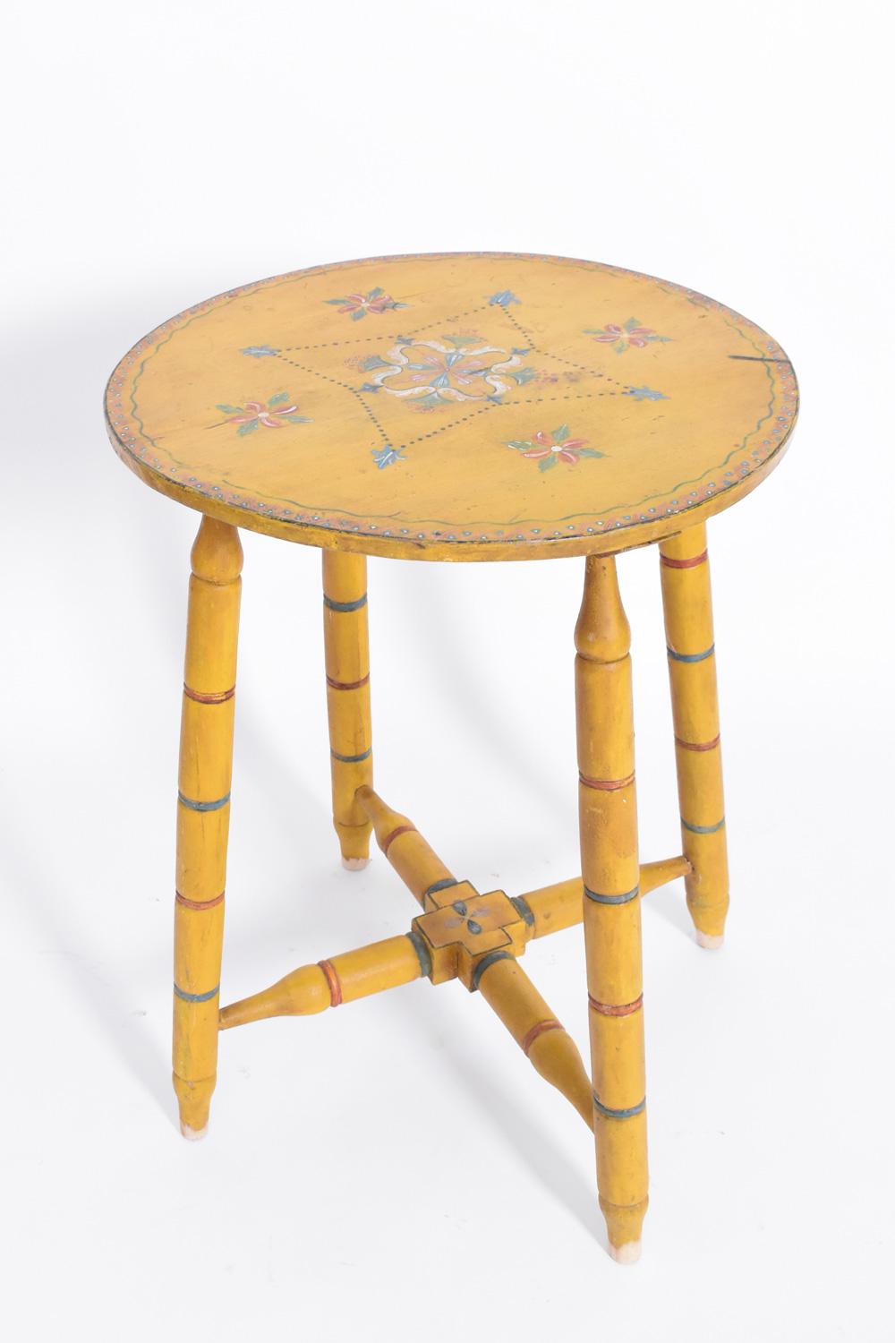 Portuguese Alentejo yellow painted round side table, 1950s.