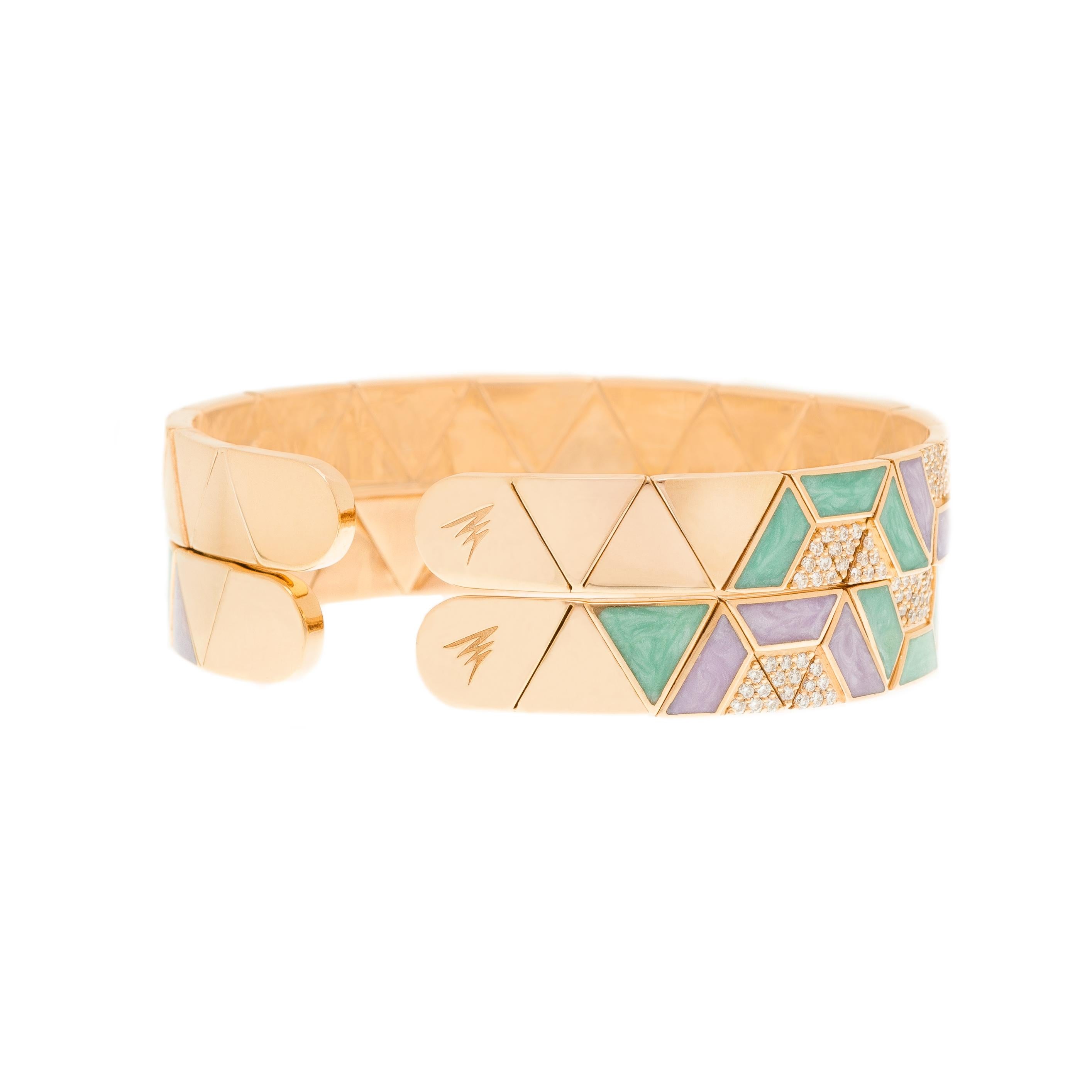 Round Cut Alessa Maldives Unity Stack 18 Karat Rose Gold Unity Stacks Collection For Sale